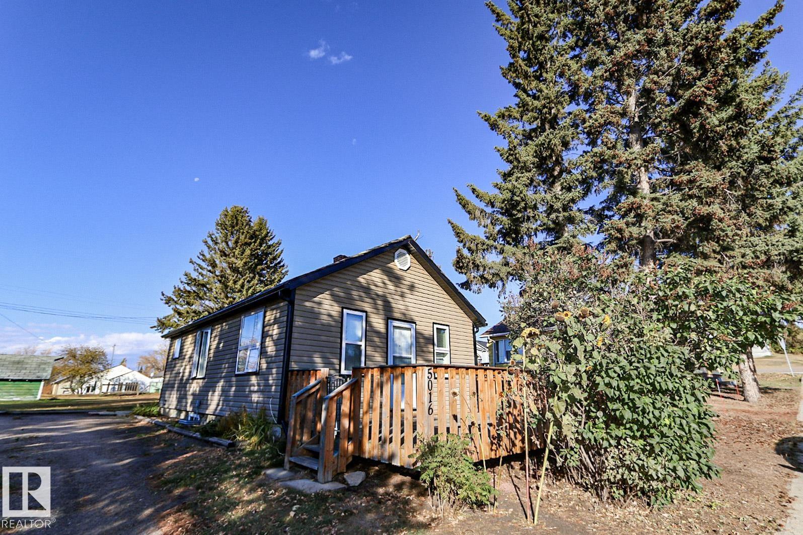 5016 48 Street, E4462032, Alberta,