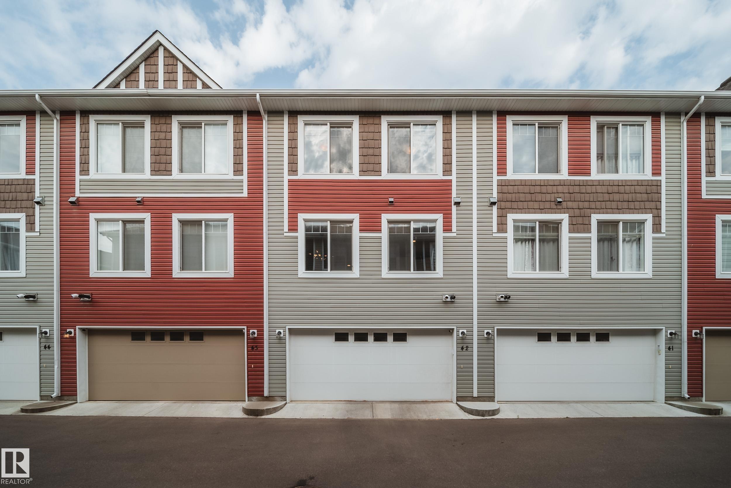 42 2922 MAPLE Way, E4462100, Alberta,