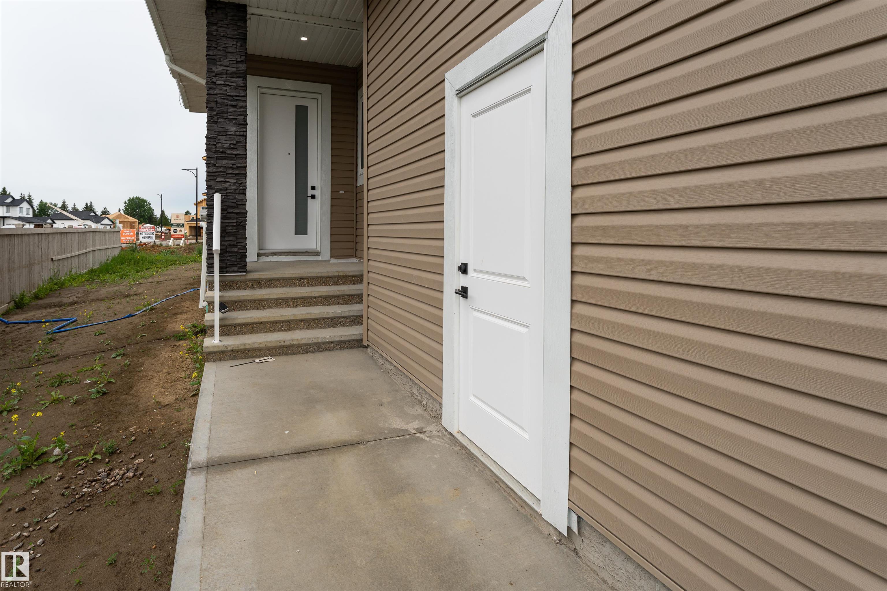 Second View of 147 GRAYBRIAR Drive, The Fairways_STPL, Stony Plain, Alberta, T7Z 2Z2
