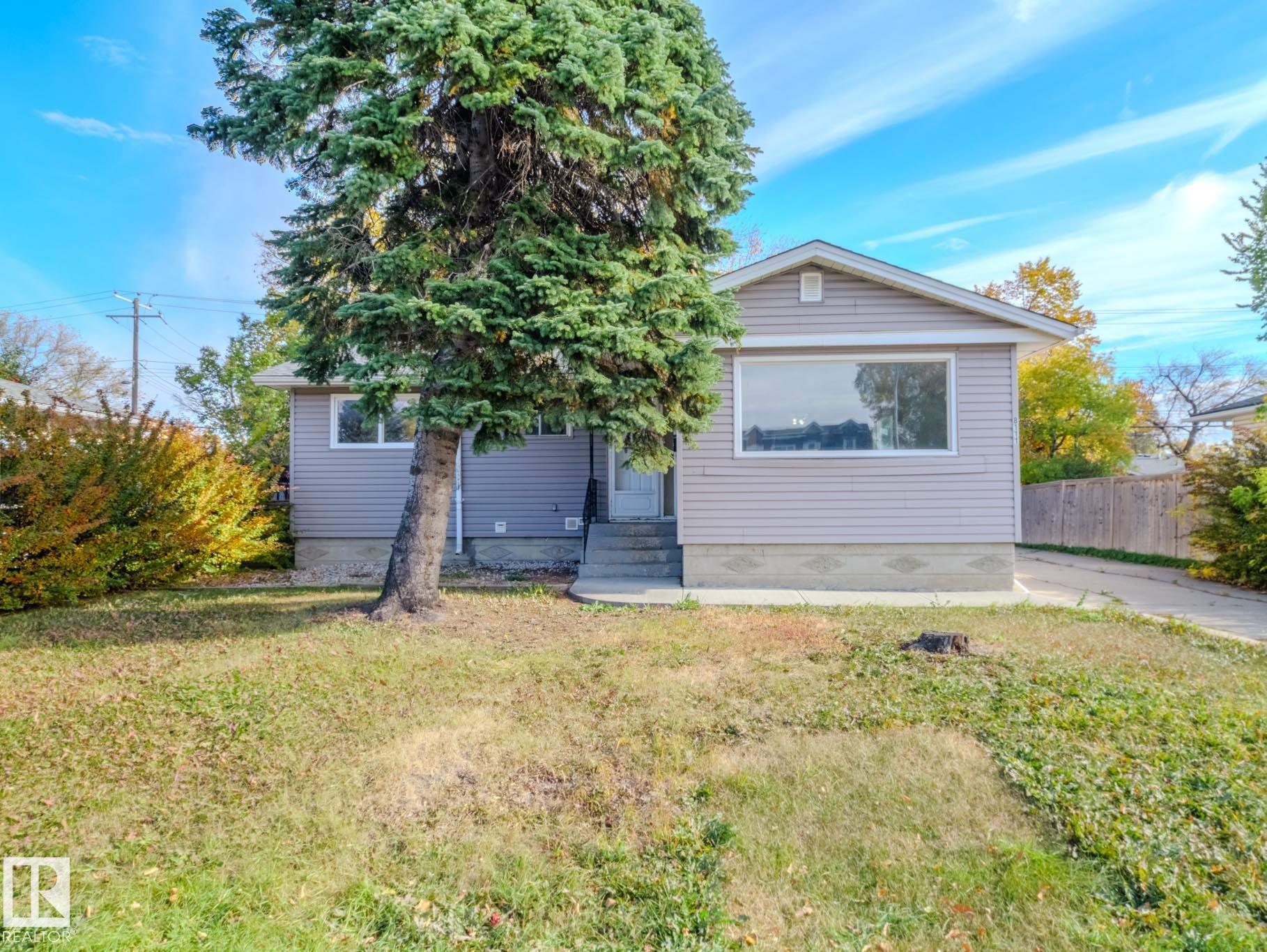 8111 159 Street, E4462136, Alberta,