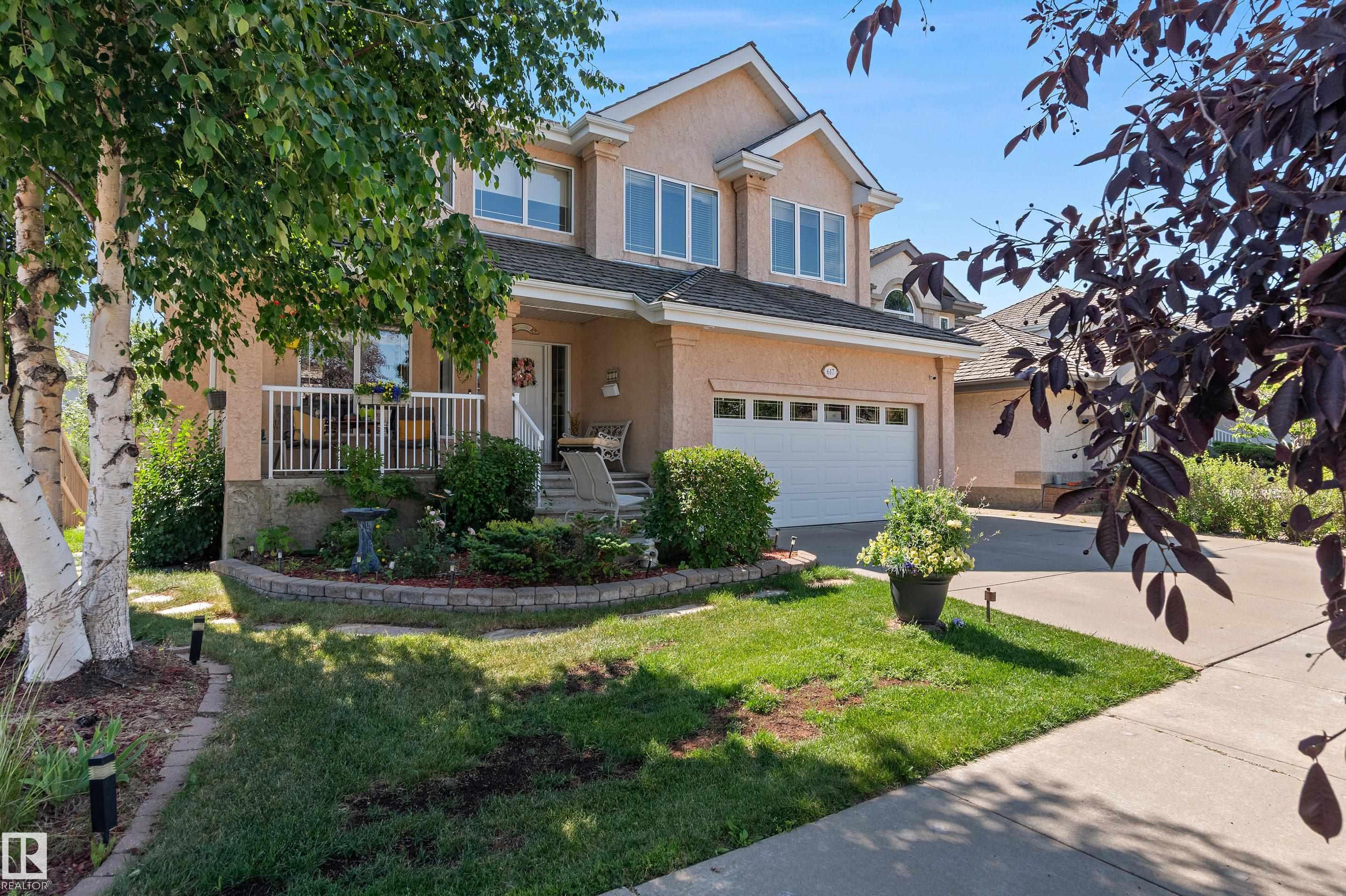 617 DALHOUSIE Crescent, E4462166, Alberta,