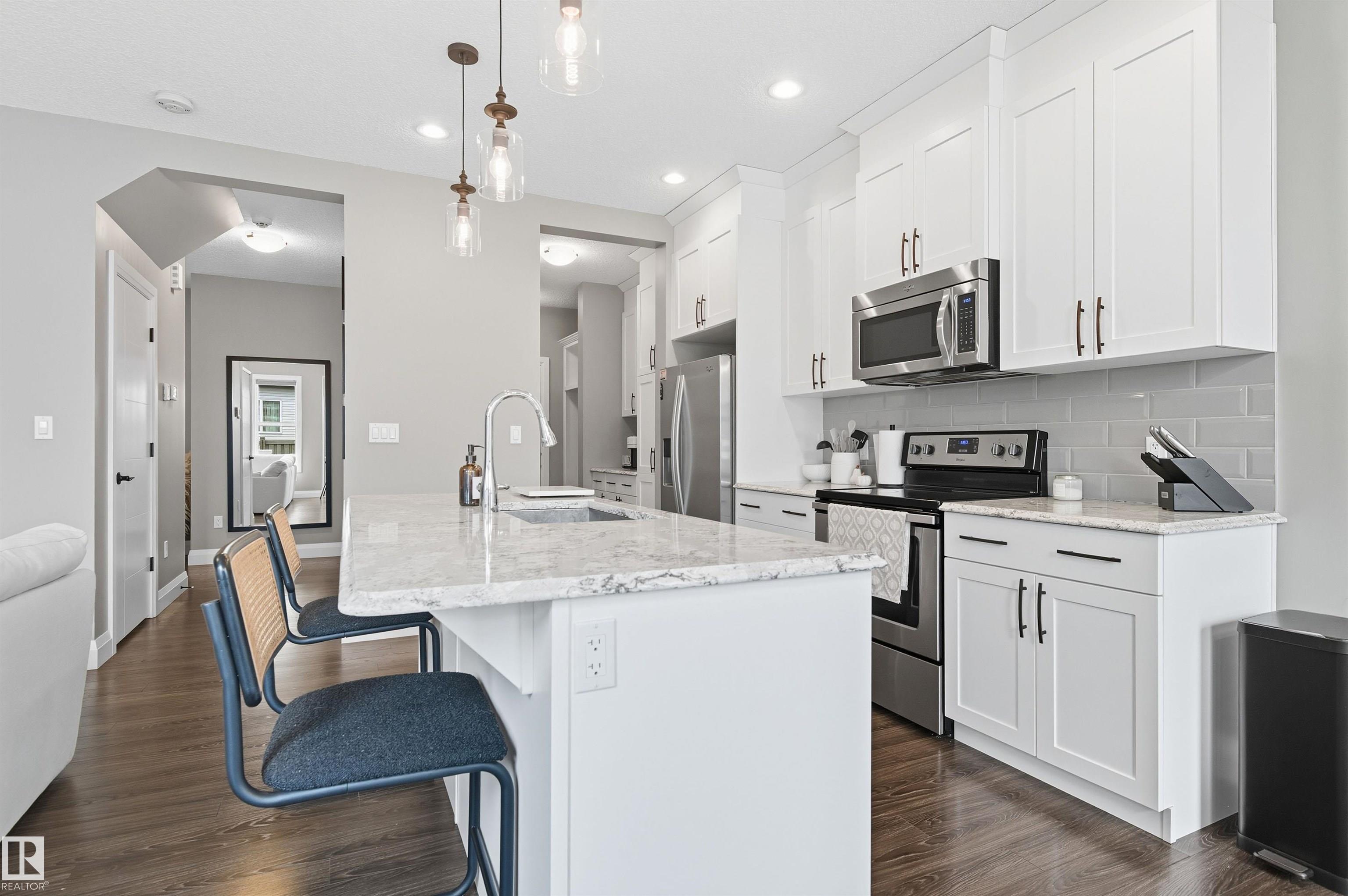 8534 CUSHING Place, E4462337, Alberta,