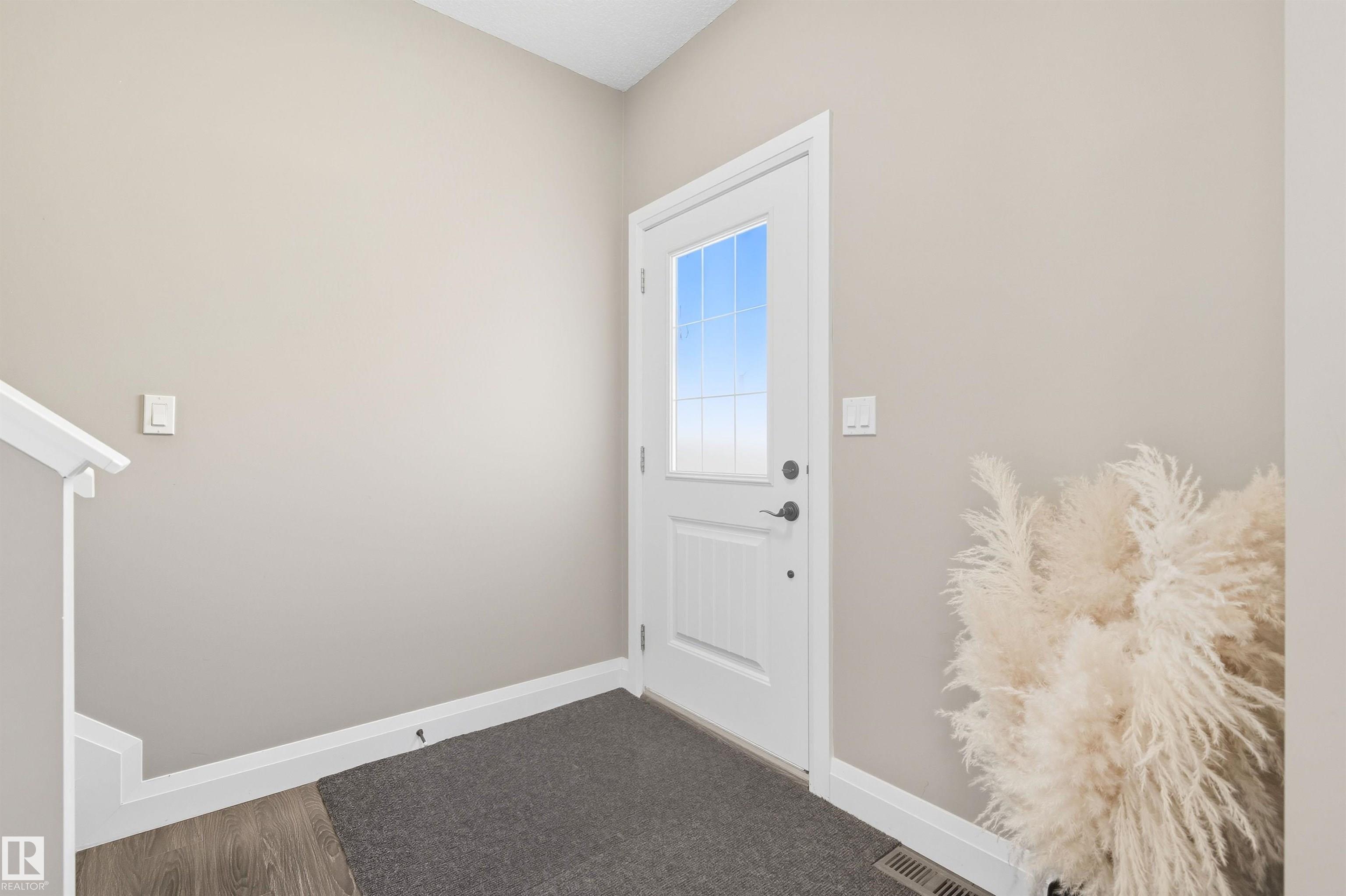 Third View of 8534 CUSHING Place, Chappelle Area, Edmonton, Alberta, T6W 3L2