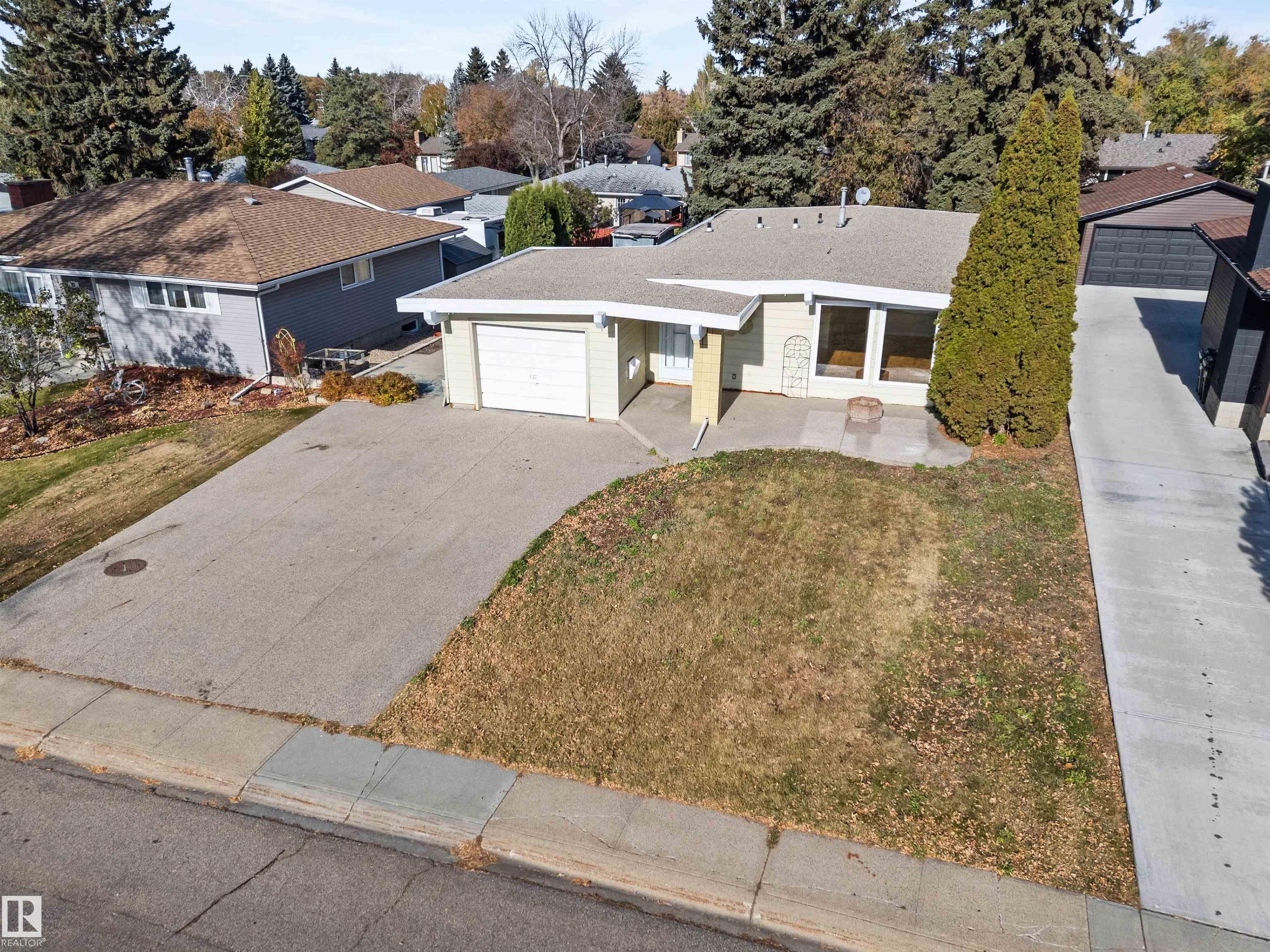 23 GILLINGHAM Crescent, E4462394, Alberta,