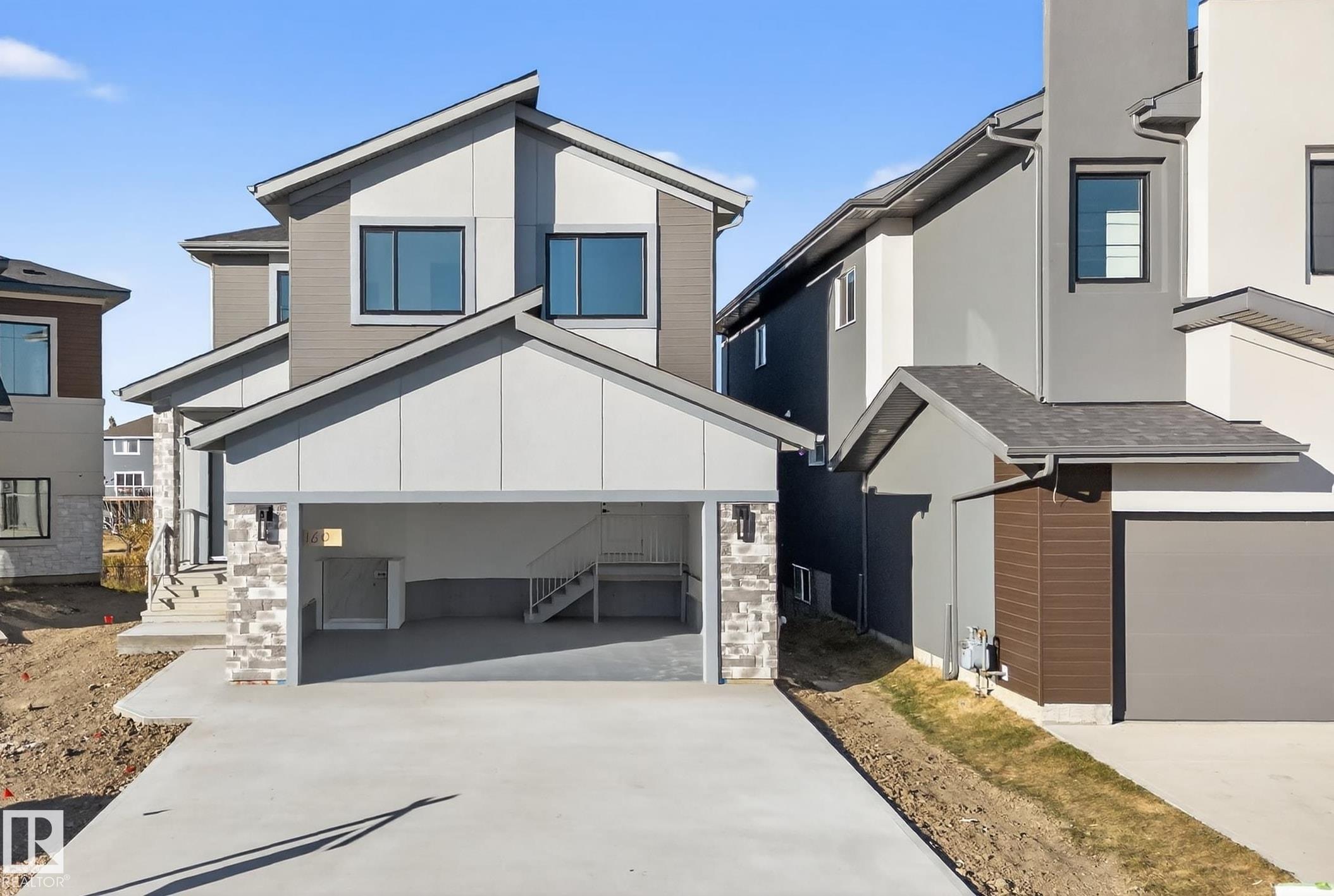 160 EDGEWATER Circle, E4462570, Alberta,