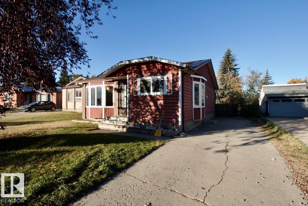 1012 56 Street, E4462581, Alberta,