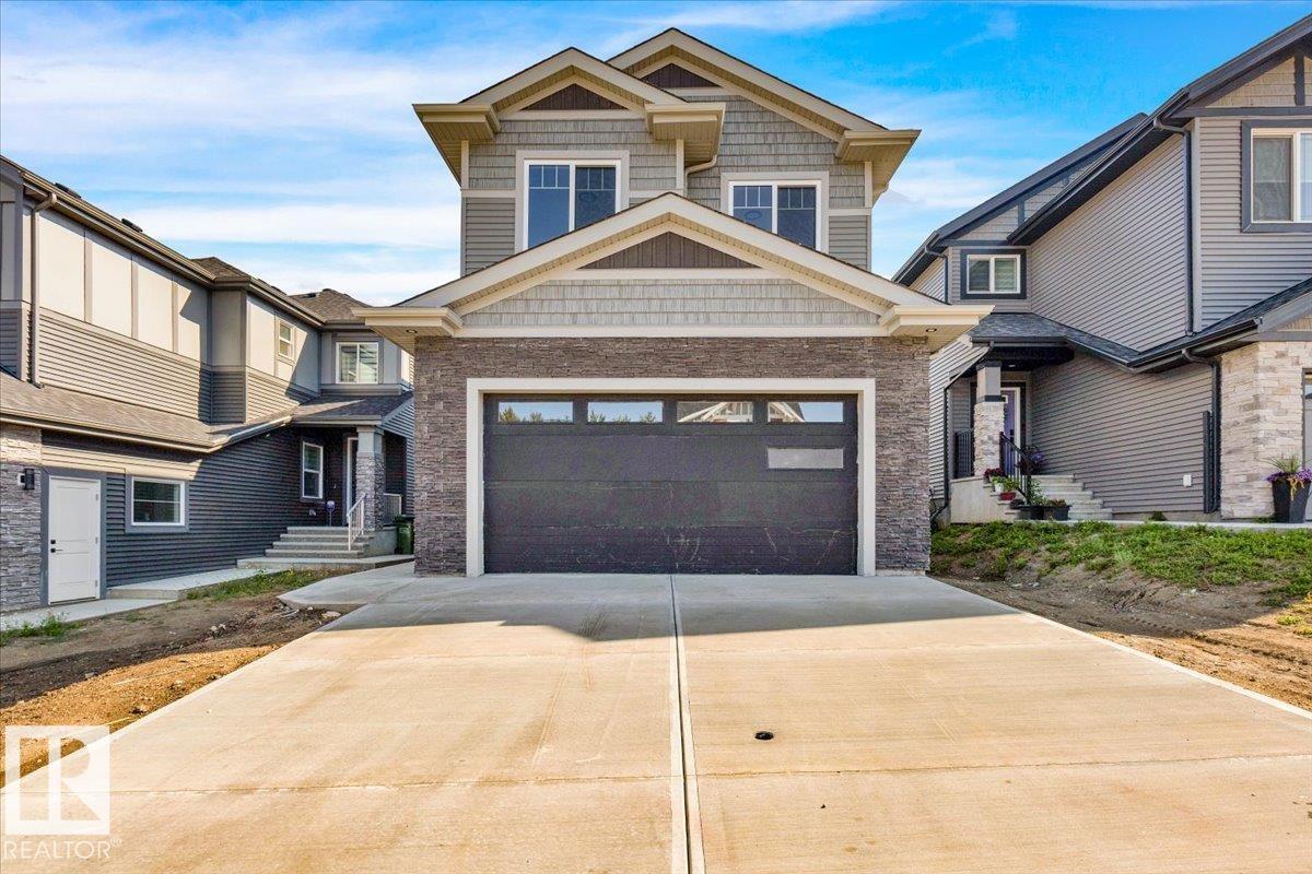 1154 GYRFALCON Crescent, E4462585, Alberta,