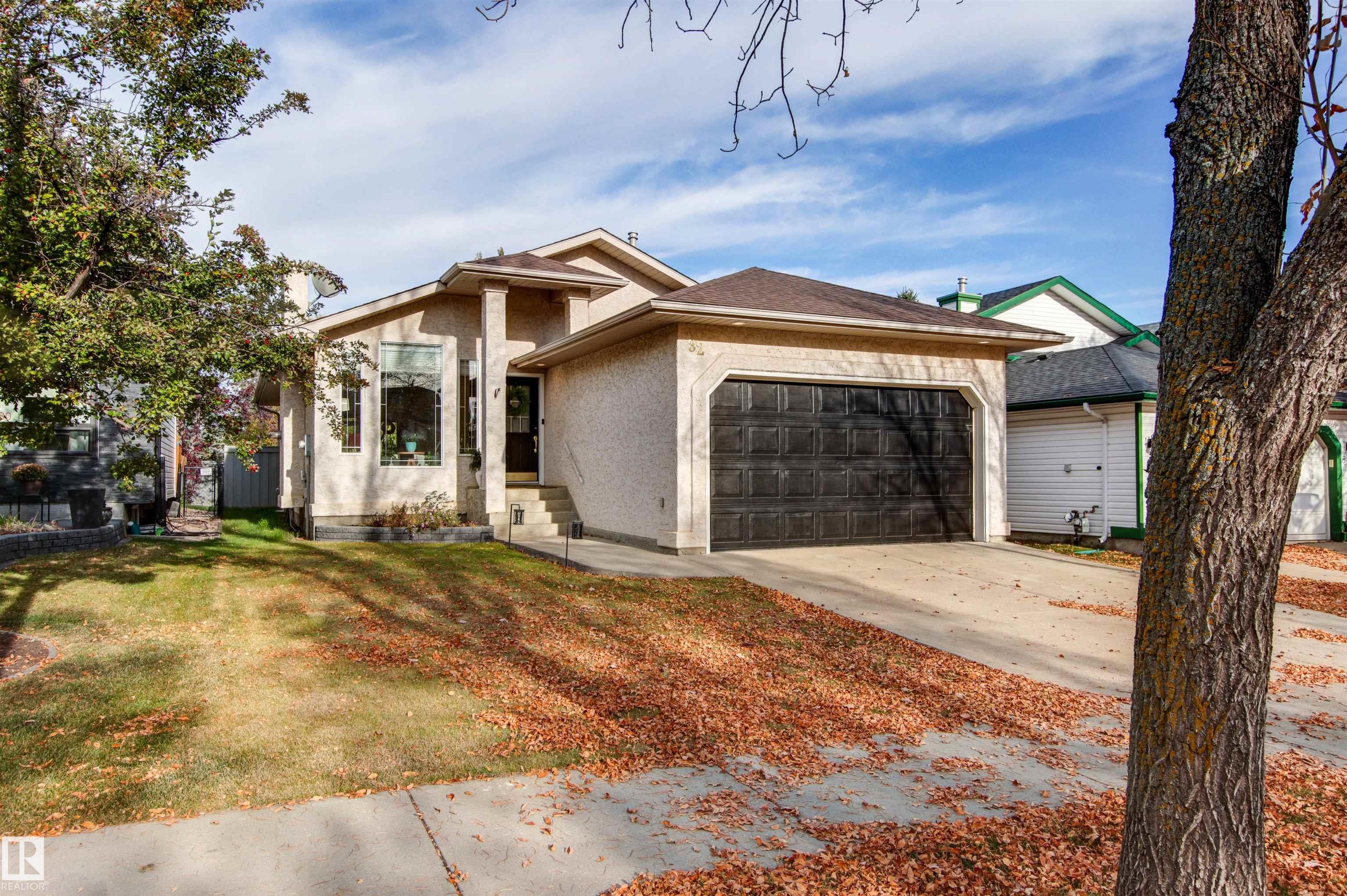 82 Oakridge Drive N, E4462700, Alberta,