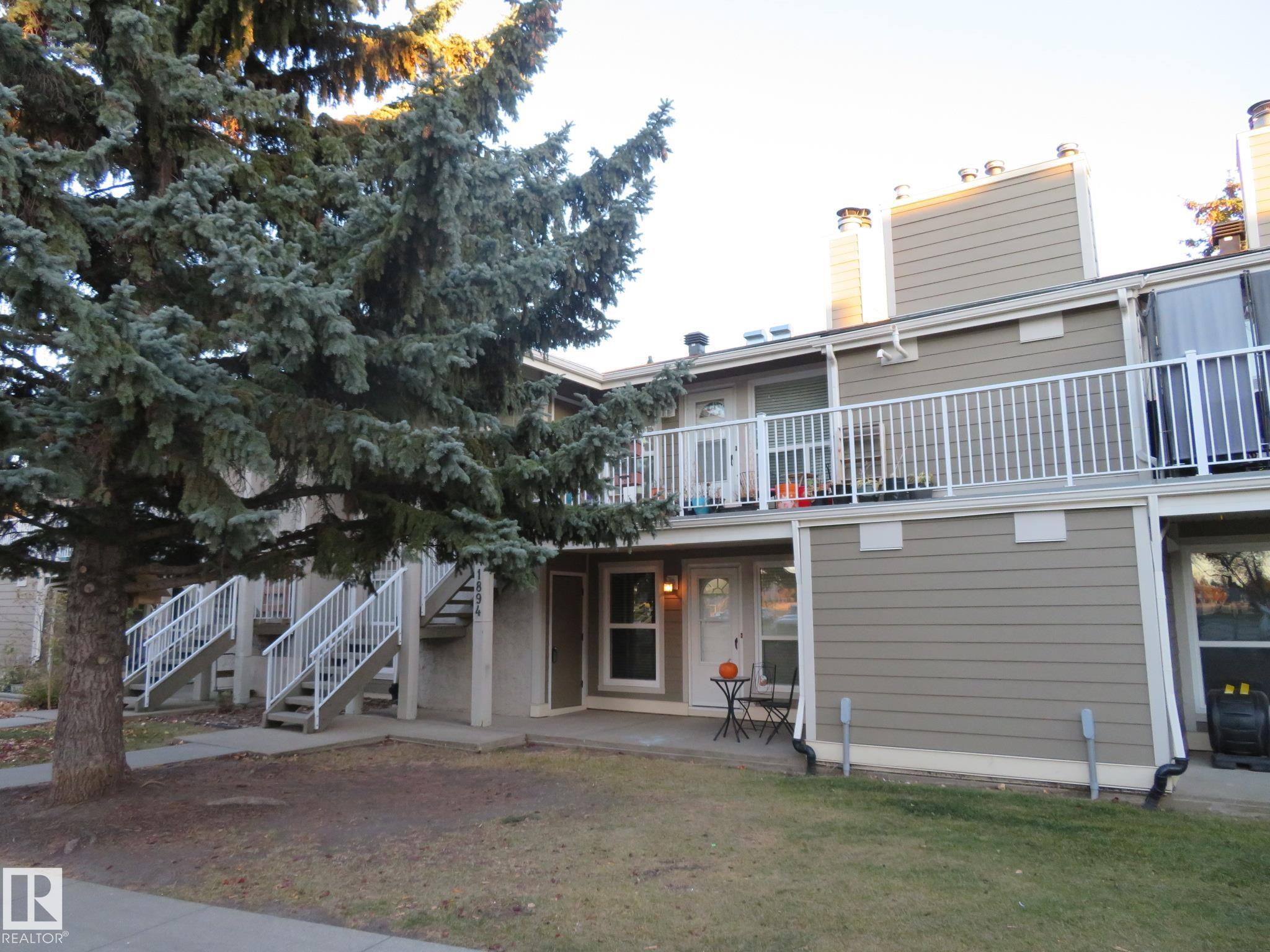 1892 111A Street, E4462710, Alberta,