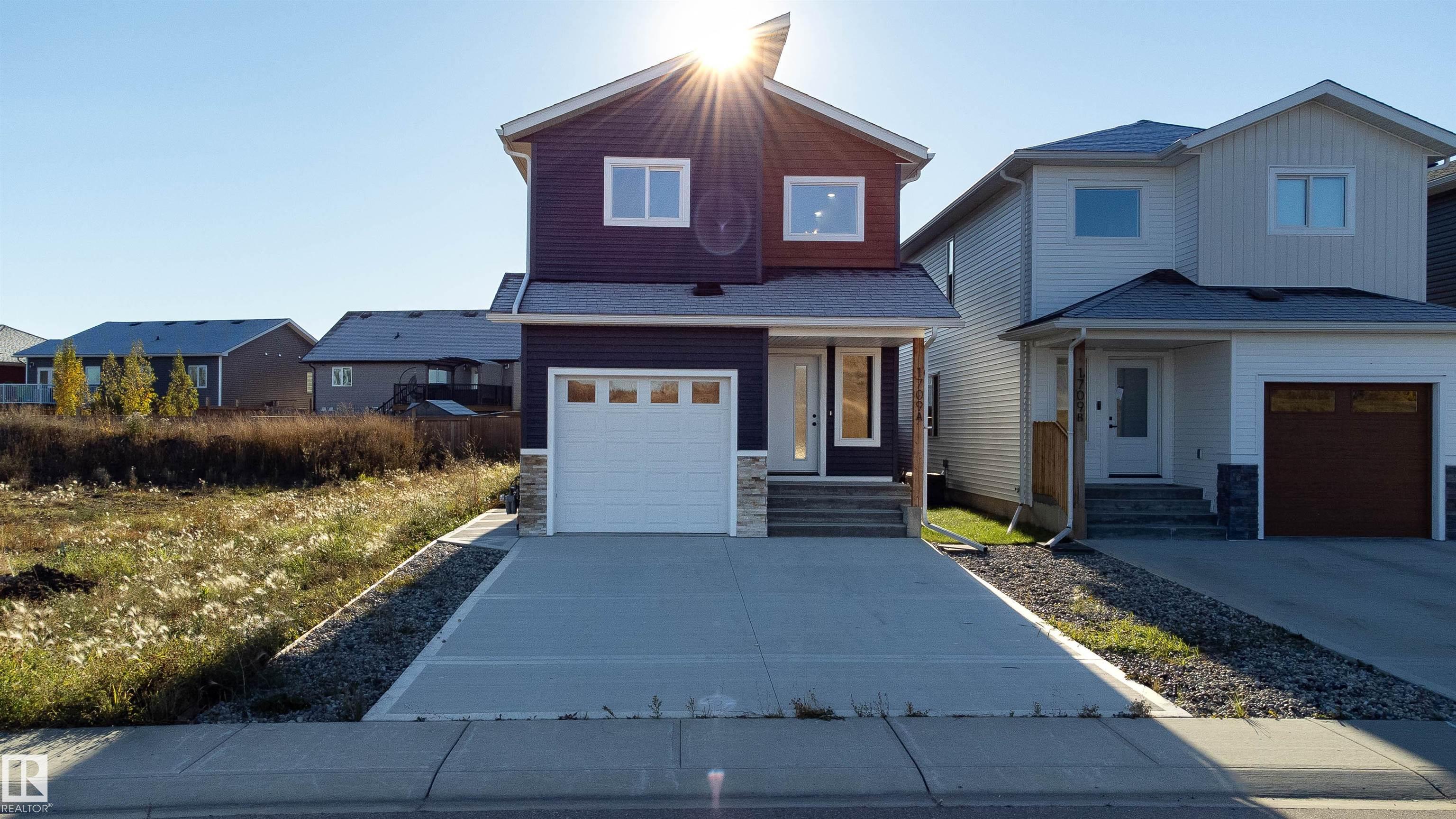 1709A Crestview Way, E4462747, Alberta,