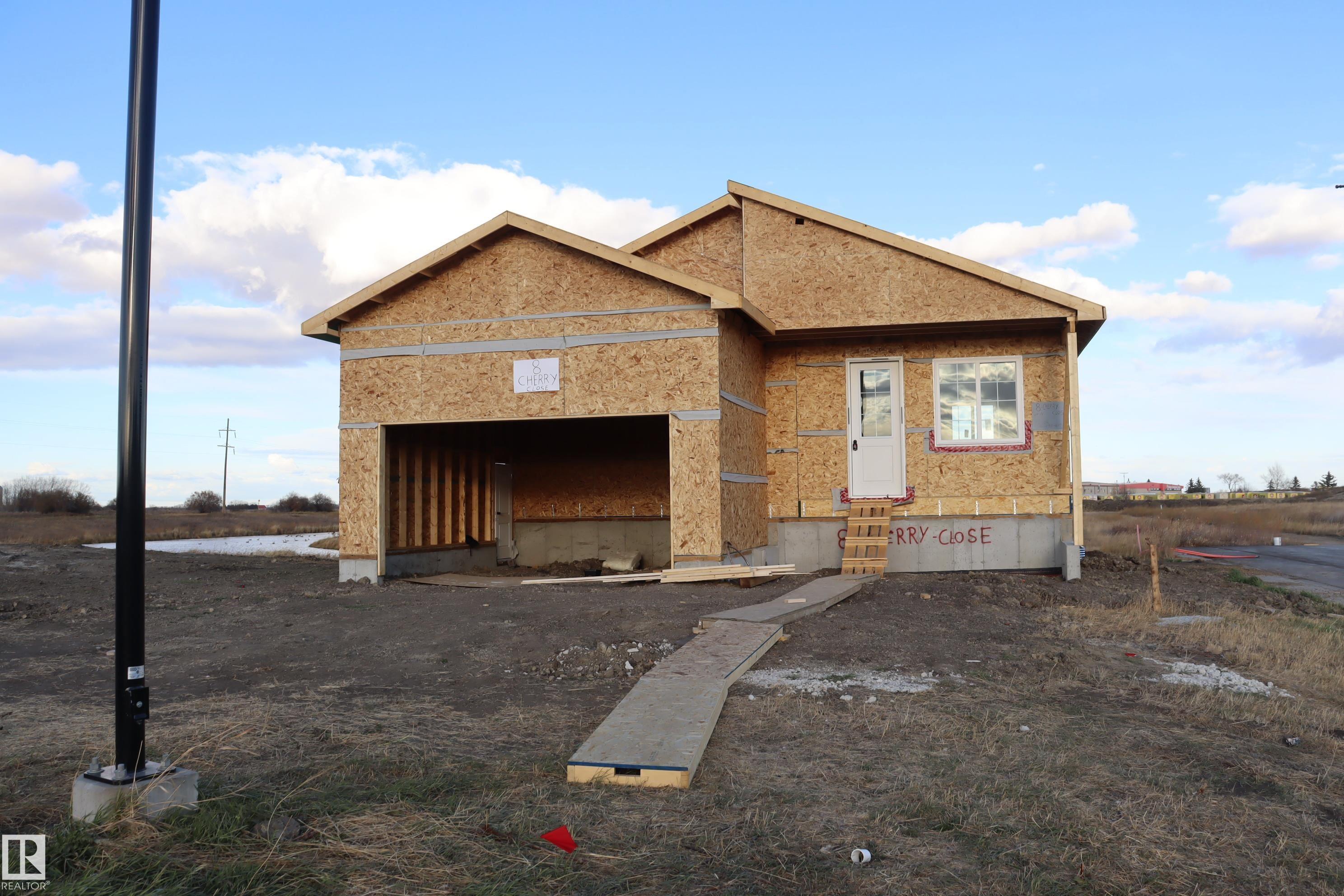  E4462748, Alberta,