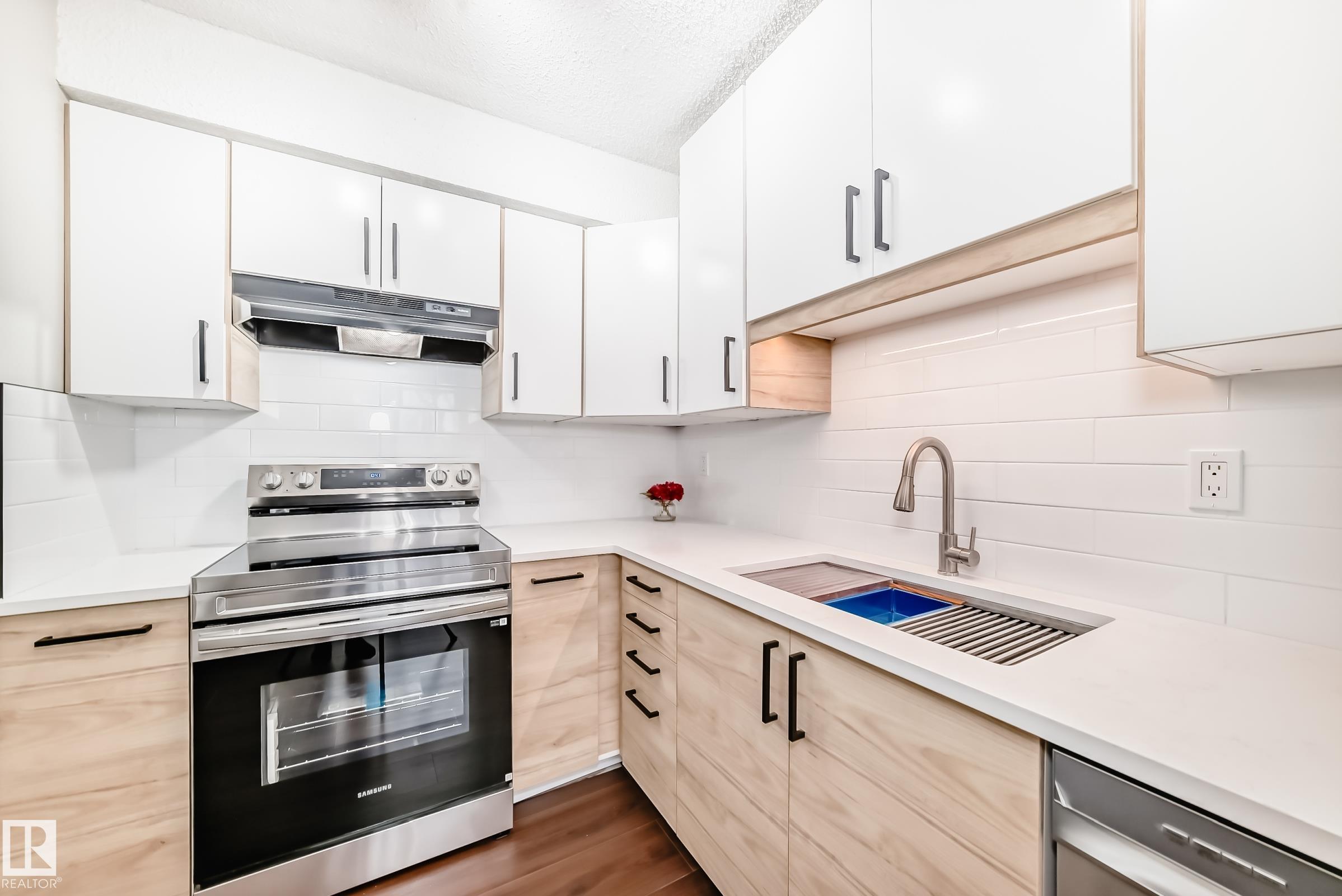 1189 HOOKE Road, E4462760, Alberta,