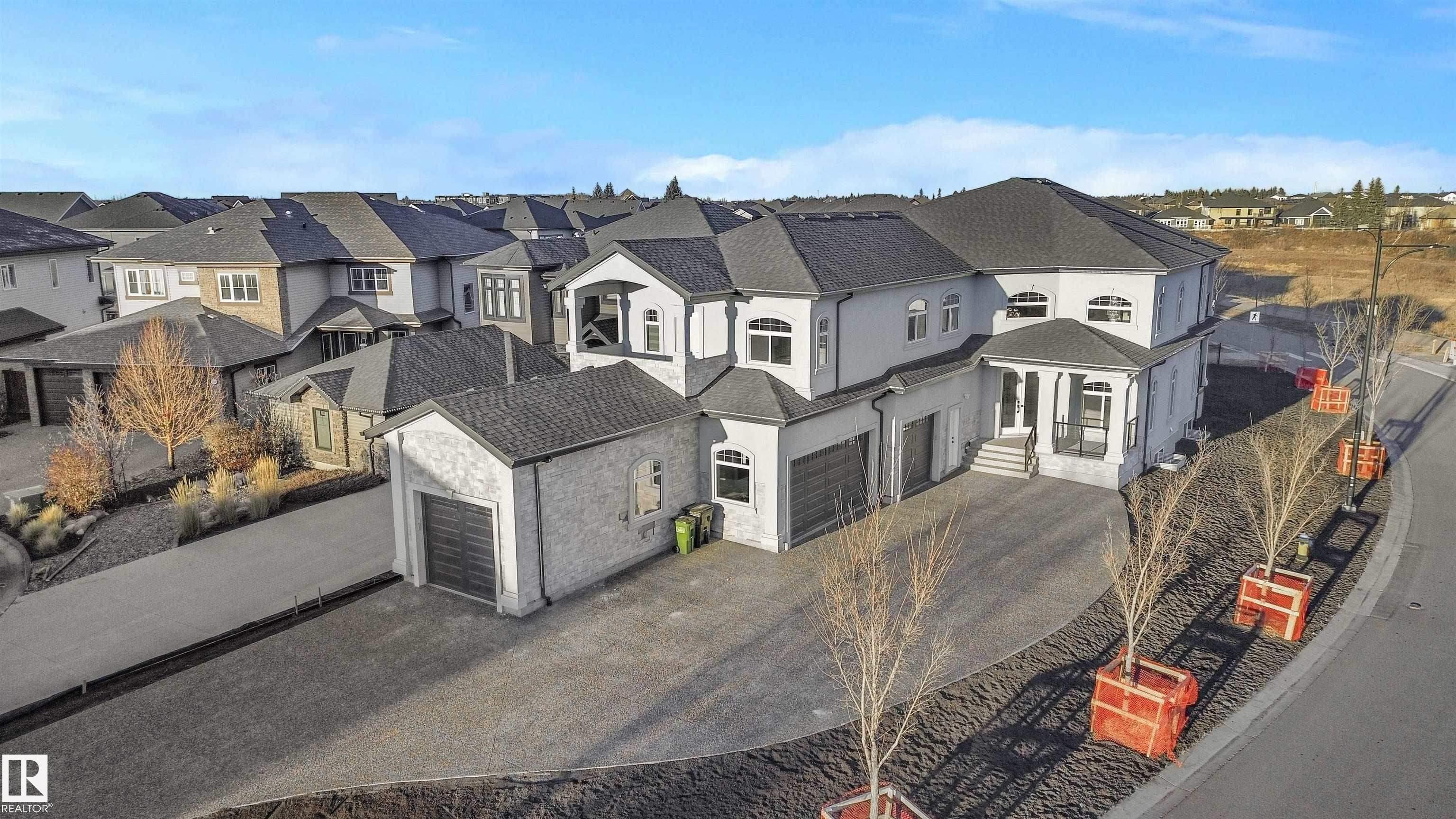 1305 ADAMSON Drive, E4462791, Alberta,