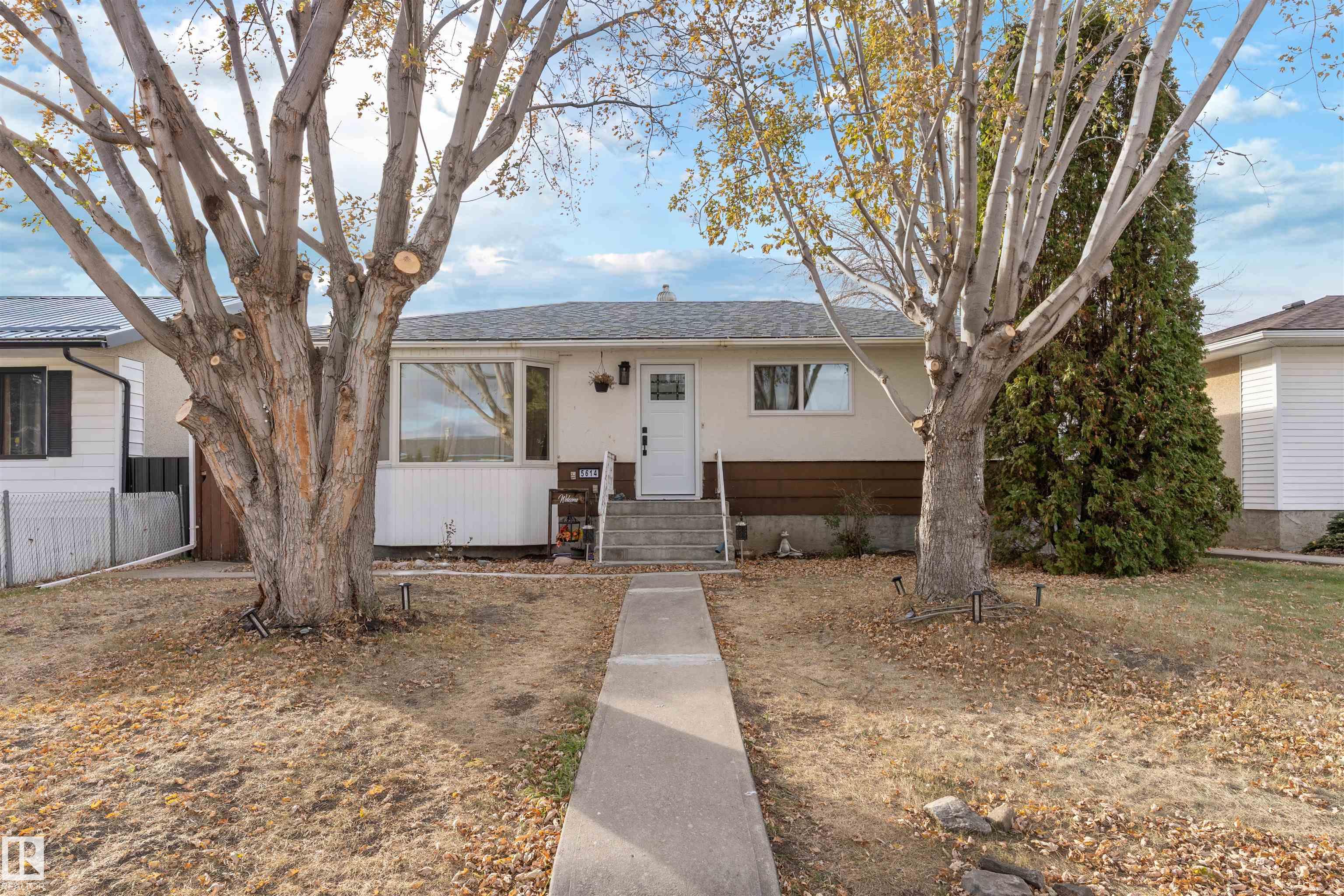 5614 48A Street, E4462863, Alberta,