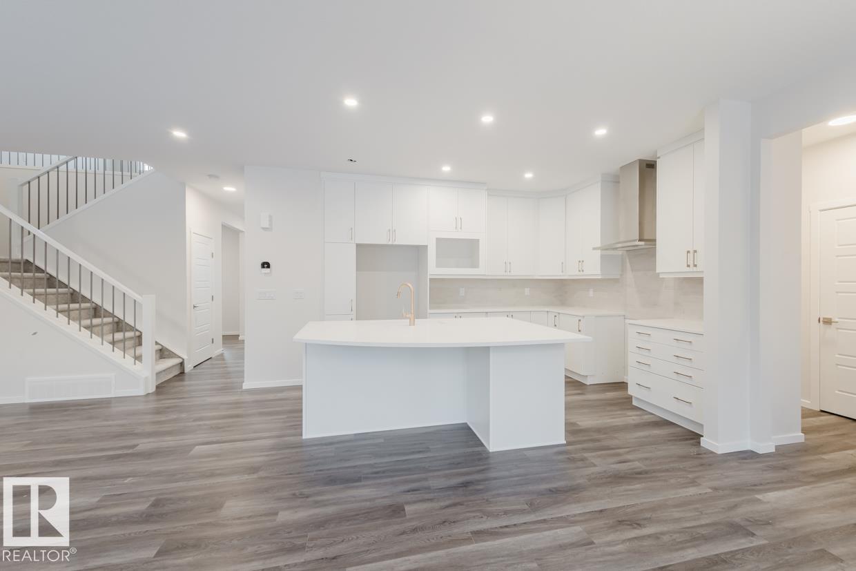 2027 209 Street, E4462897, Alberta,