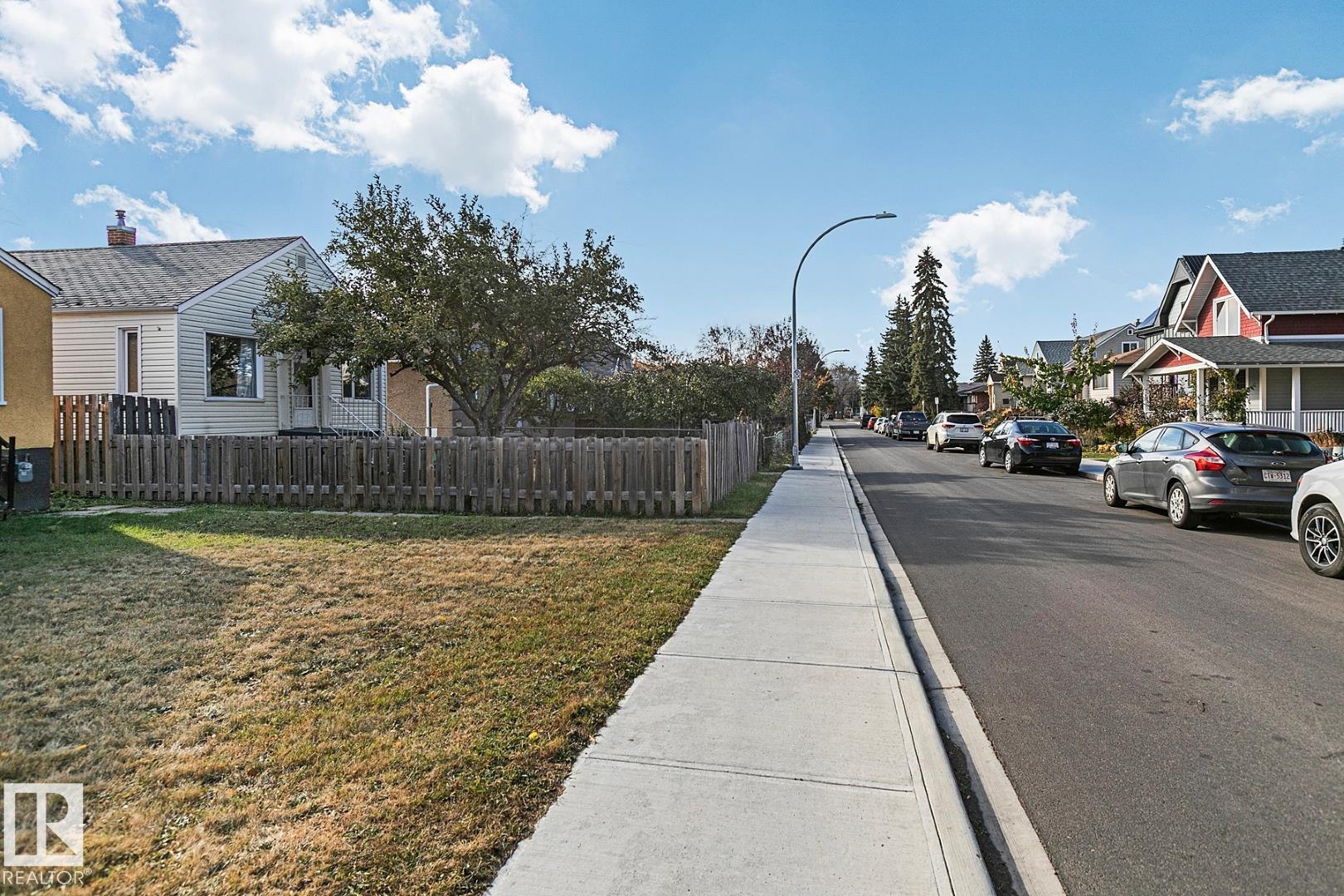 9221 110 Avenue, E4462944, Alberta,