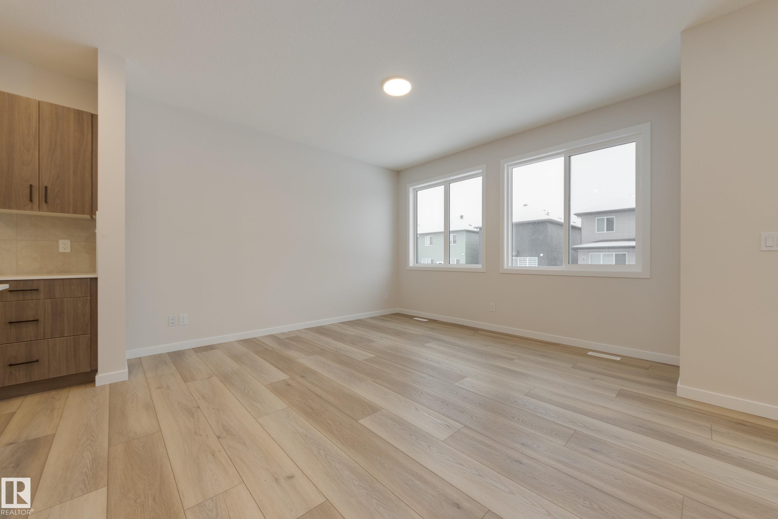 Fourth View of 126 SUNLAND Way, Summerwood, Sherwood Park, Alberta, T8H 2Y6