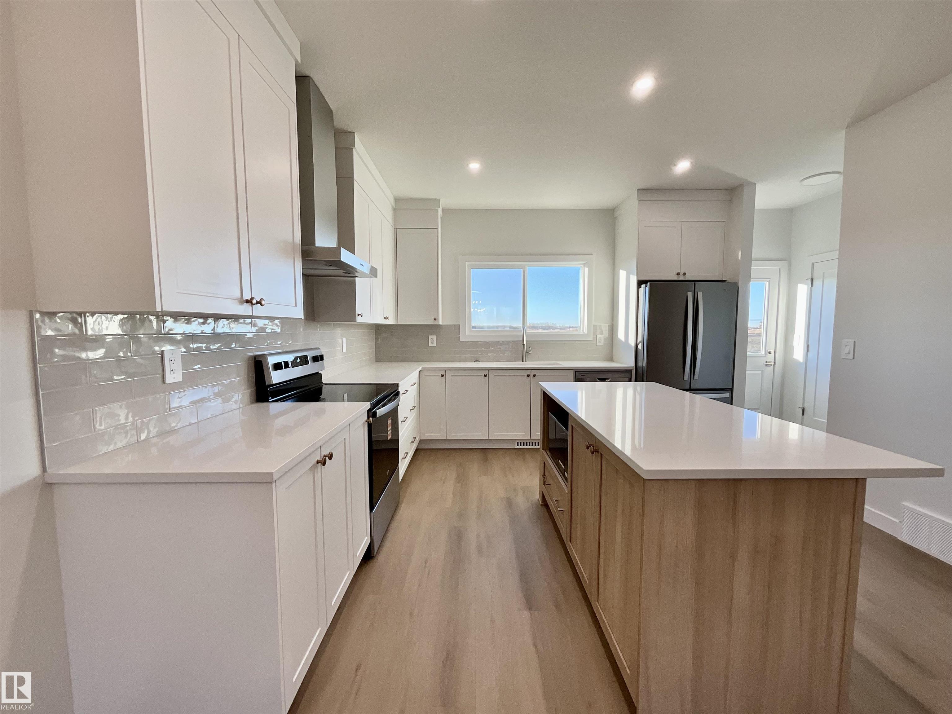 Fourth View of 61 SIENNA Boulevard, Sienna, Fort Saskatchewan, Alberta, T8L 0W3