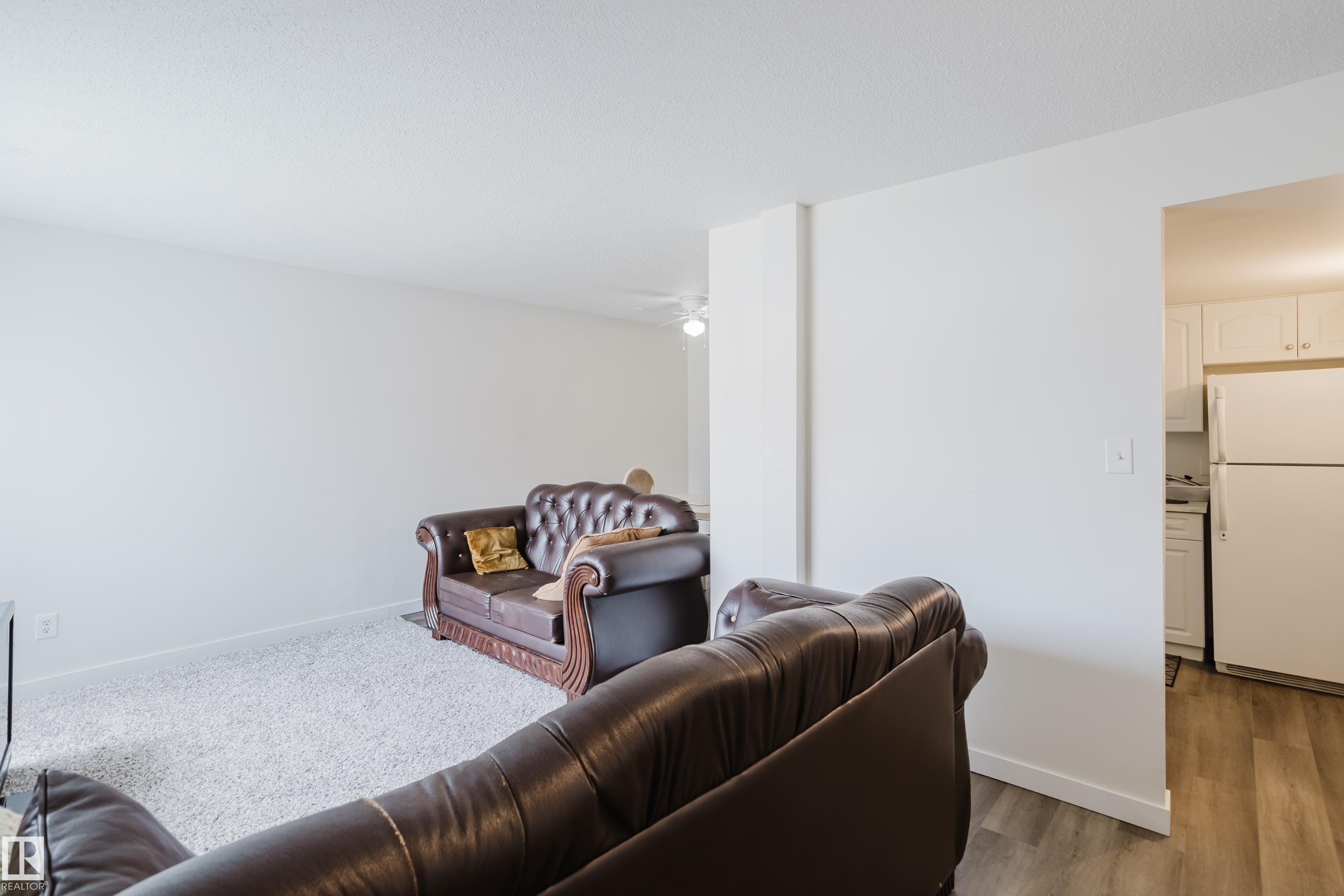 Third View of 2908 116A Avenue, Rundle Heights, Edmonton, Alberta, T5W 4R7