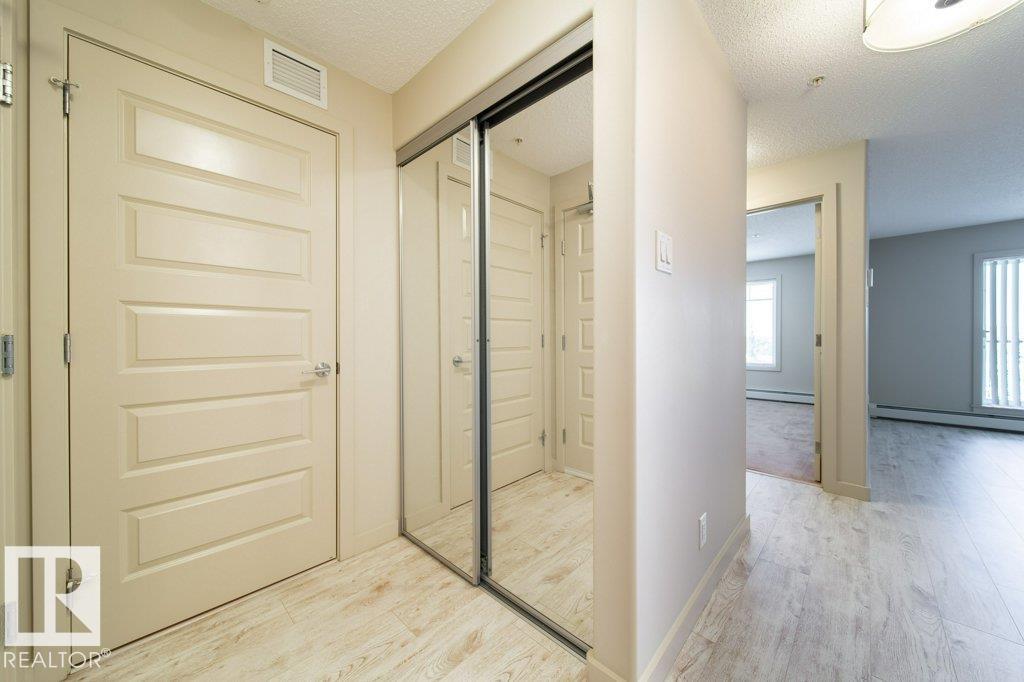 Fifth View of 318 4008 Savaryn Drive, Summerside, Edmonton, Alberta, T6X 2E5