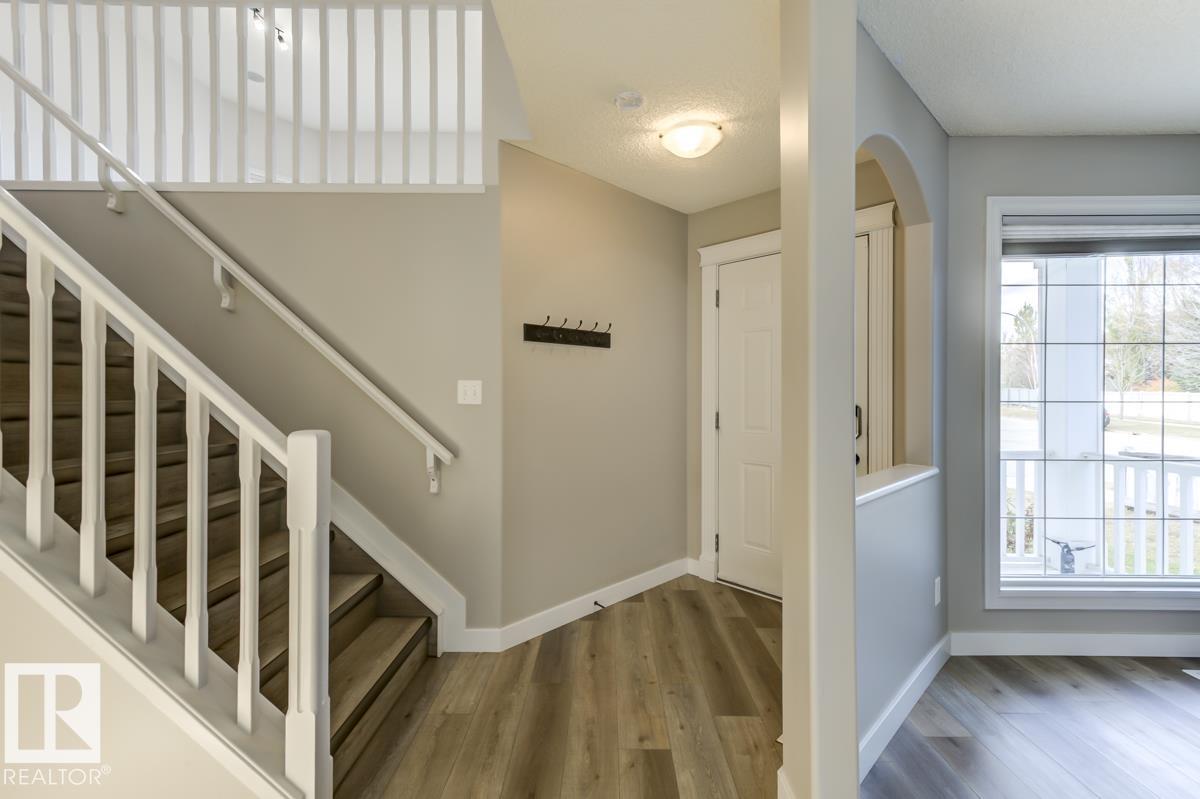 Third View of 1 HIGHGROVE Crescent, Heritage Hills, Sherwood Park, Alberta, T8A 6J9