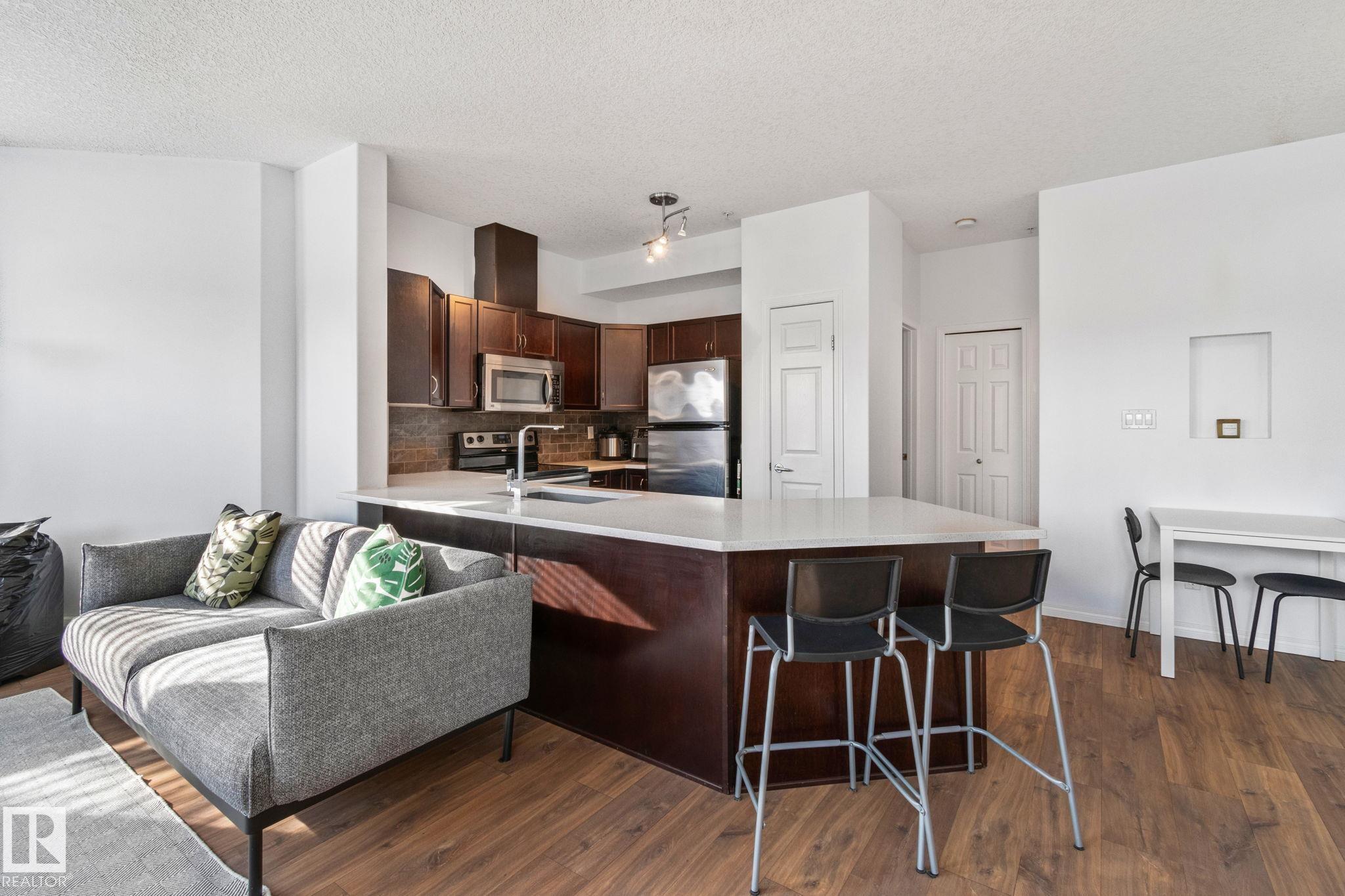 Fifth View of 207 9927 79 Avenue, Ritchie, Edmonton, Alberta, T6E 1R3