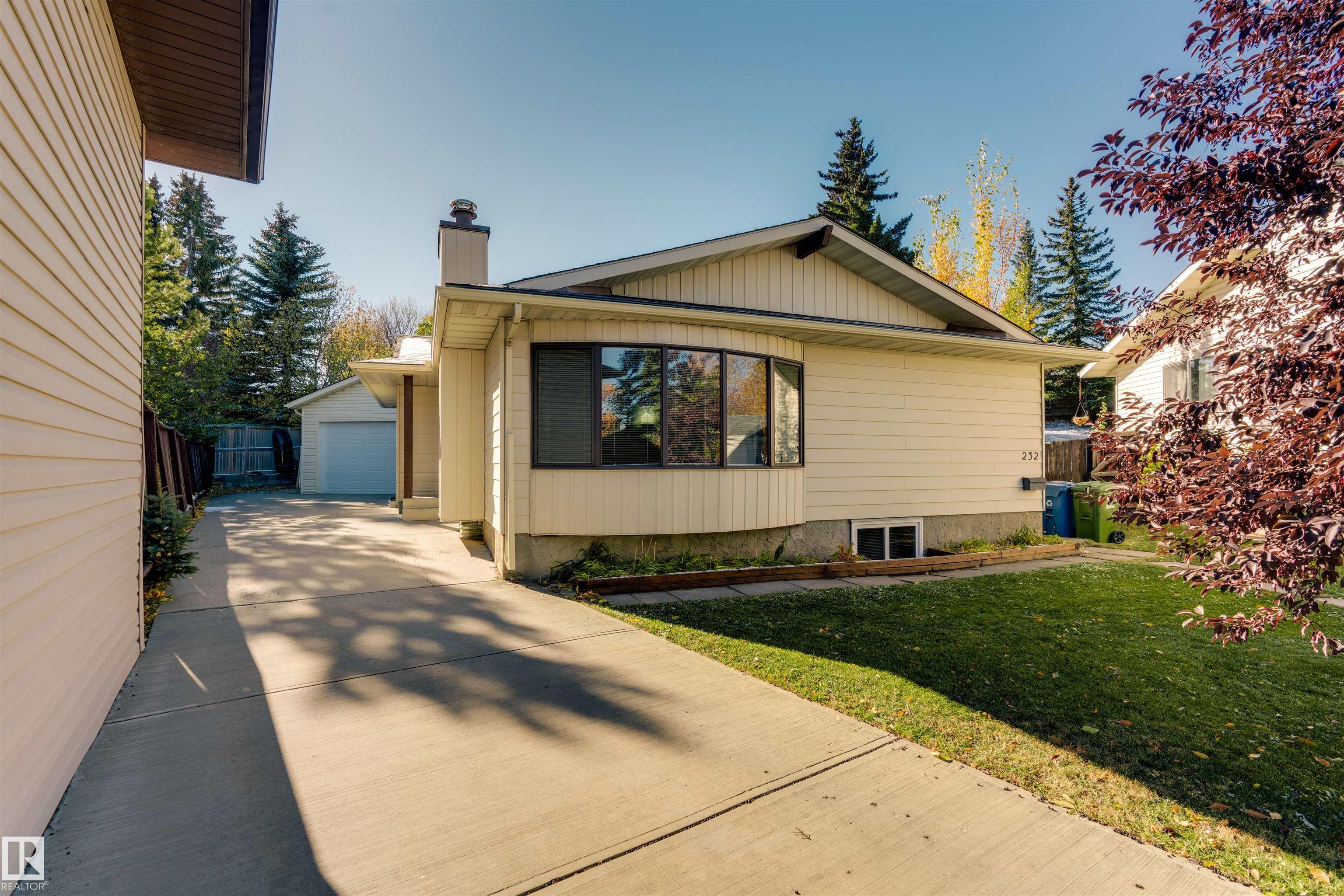 232 Rachview Place NW, E4463133, Alberta,