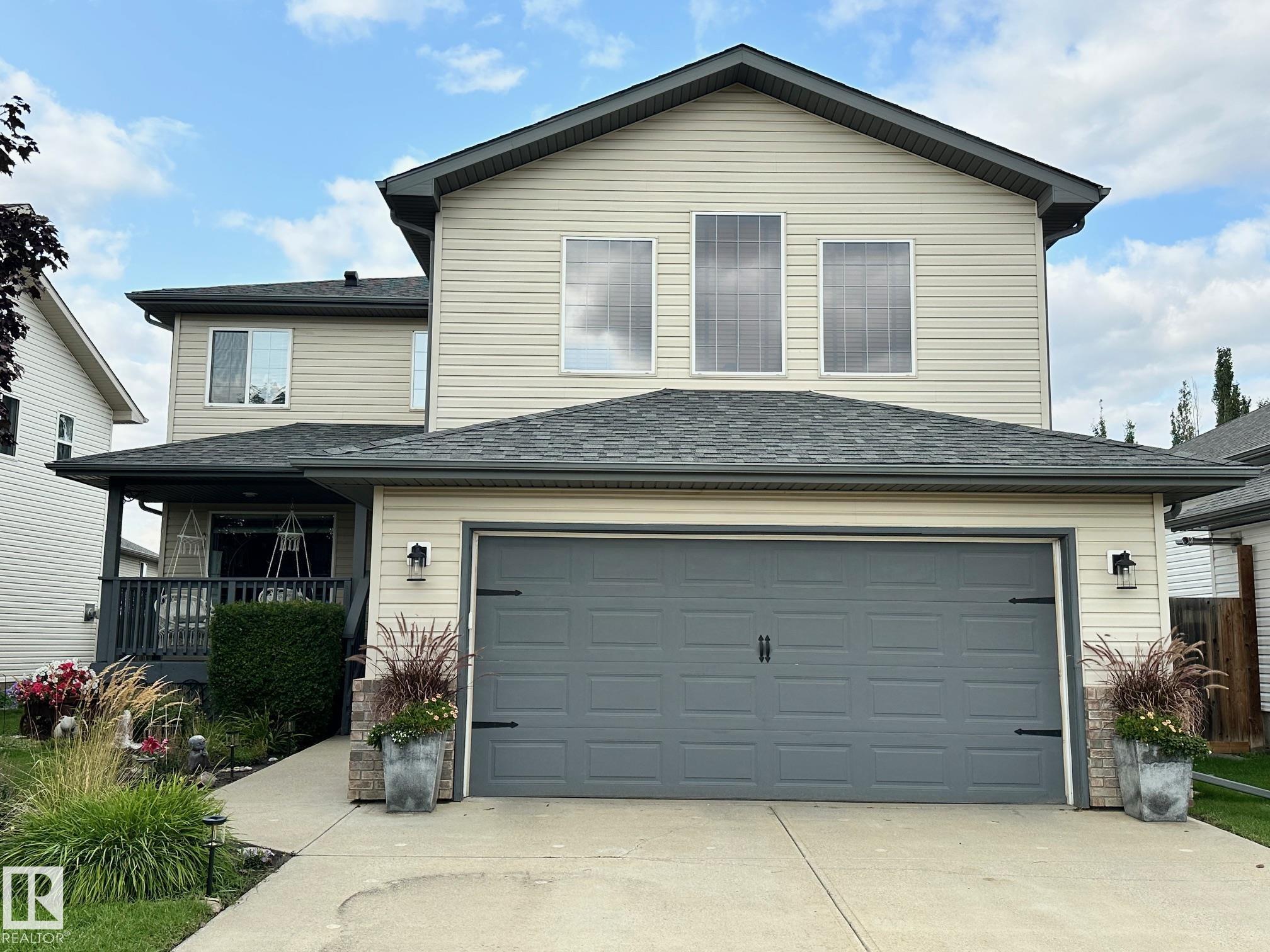 447 DAVENPORT Drive, E4463218, Alberta,