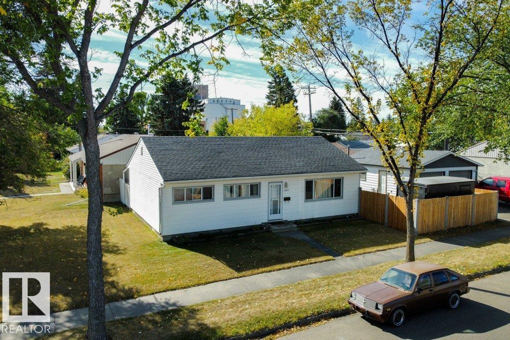 13003 129 Avenue, E4463227, Alberta,