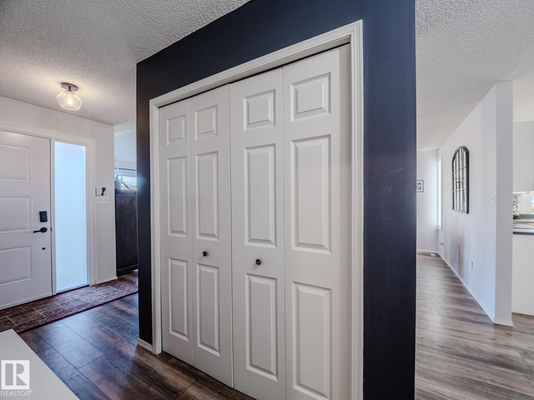 Fourth View of 14 HERITAGE Boulevard, Heritage Lakes, St. Albert, Alberta, T8N 5P8
