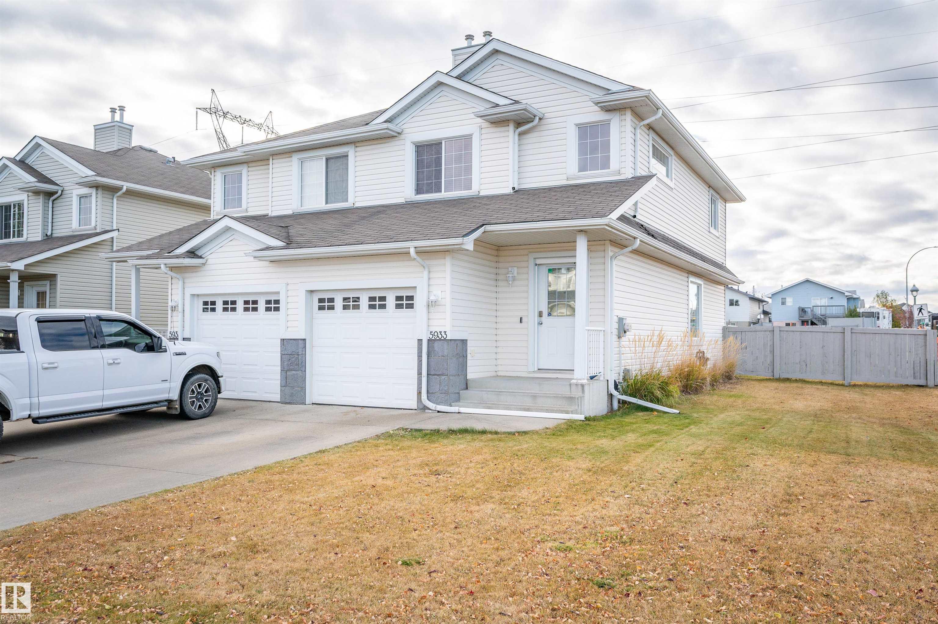 Second View of 5933 164 Avenue, Hollick-Kenyon, Edmonton, Alberta, T5Y 0B2