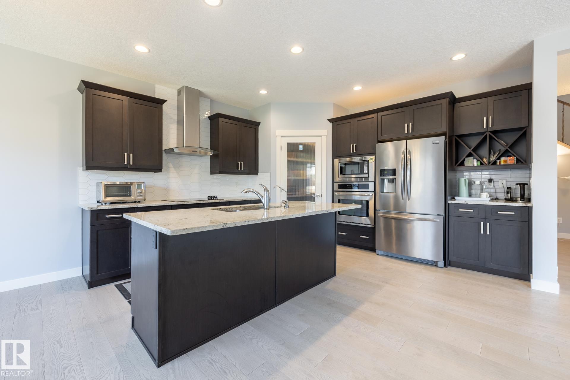 Third View of 1257 CUNNINGHAM Drive, Callaghan, Edmonton, Alberta, T6W 0R6