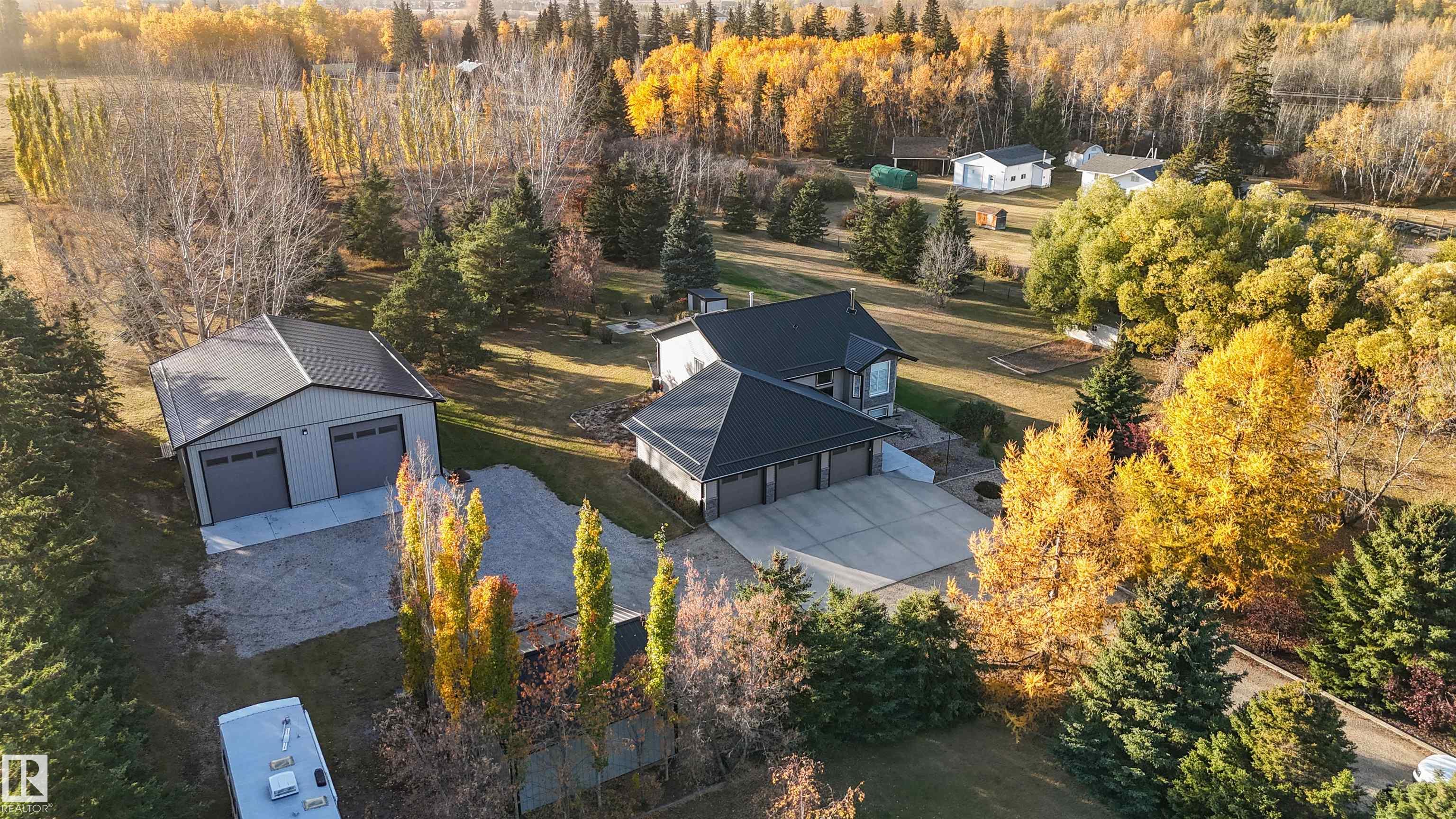 Fourth View of 4 27005 TWP ROAD 511, Chelsea Estates, Rural Parkland County, Alberta, T7Z 1R1