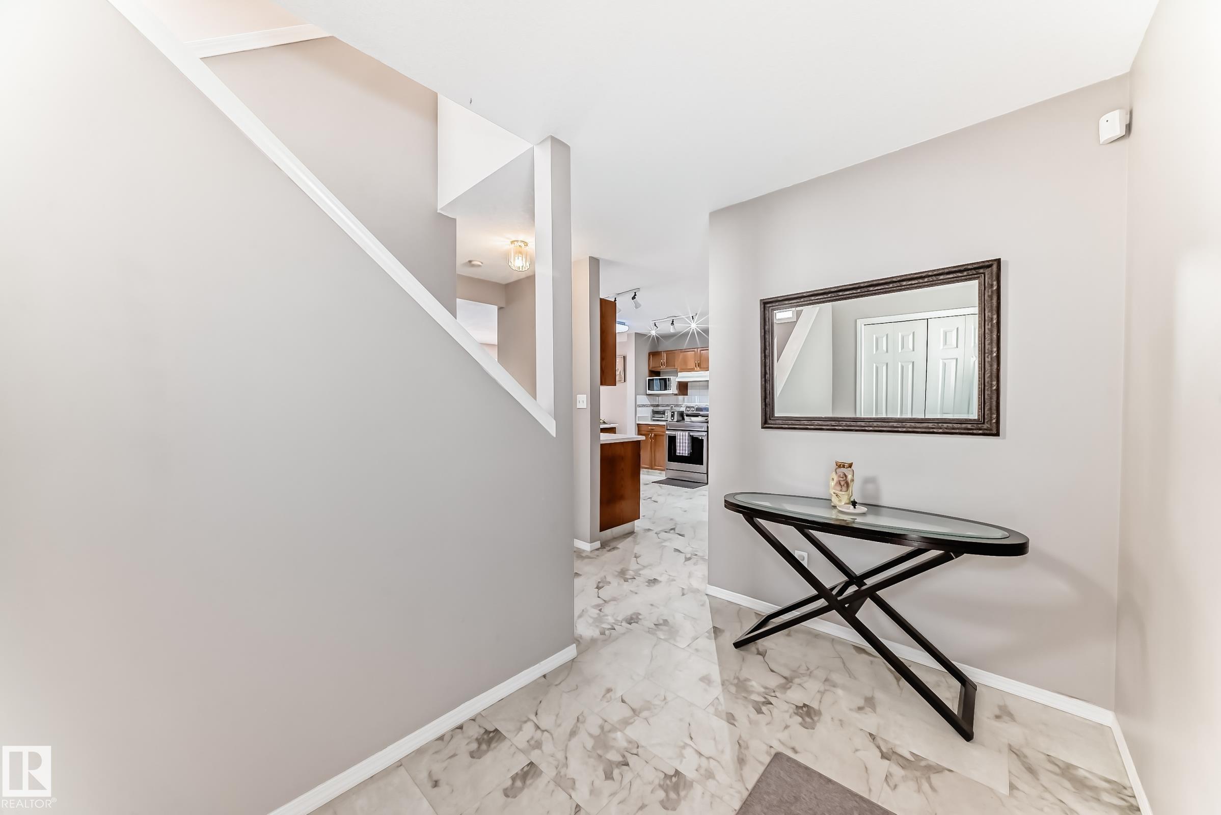 Third View of 712 BALFOUR Close, Breckenridge Greens, Edmonton, Alberta, T5T 6H7