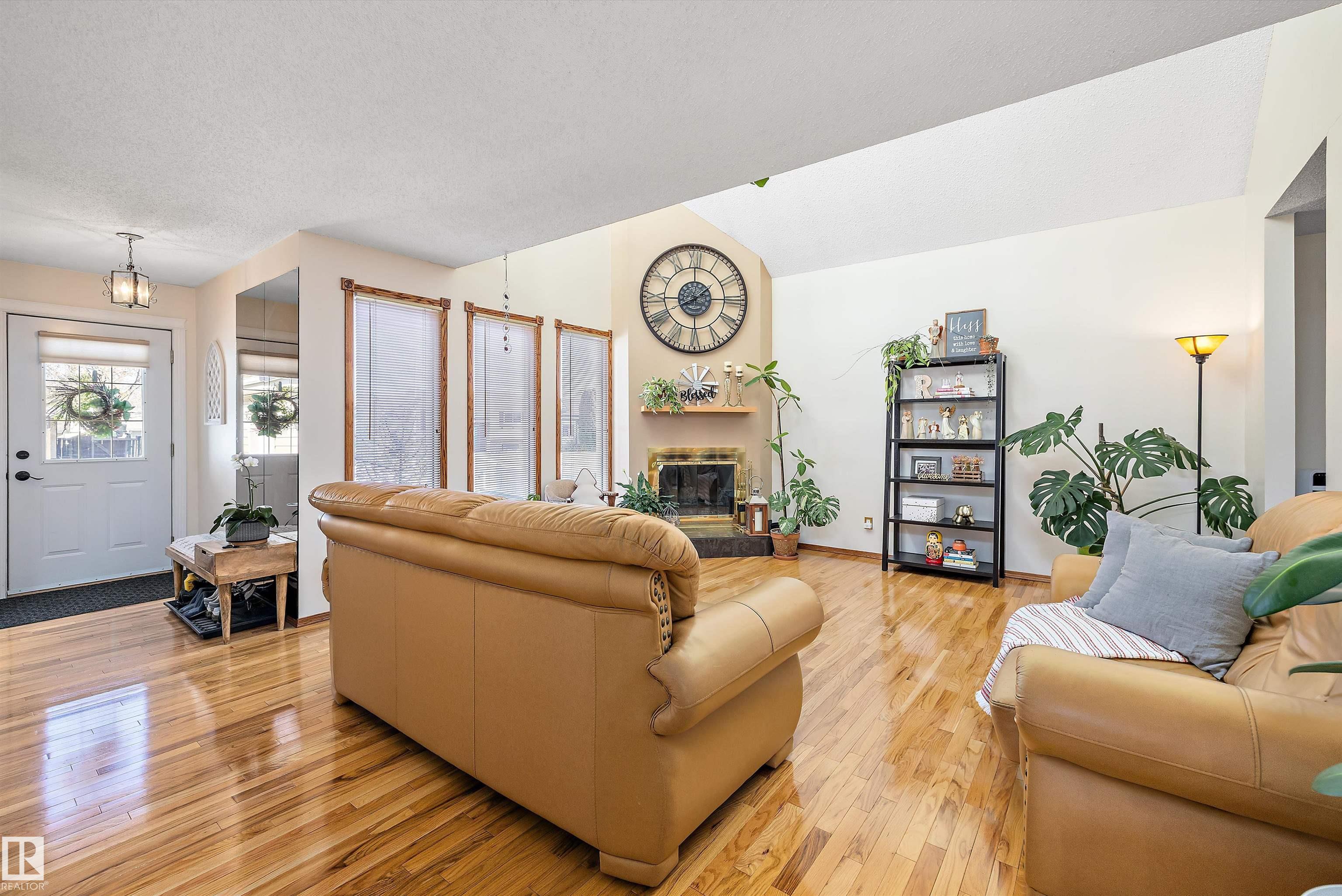 Third View of 16056 123 Street NW, Dunluce, Edmonton, Alberta, T5X 2W5