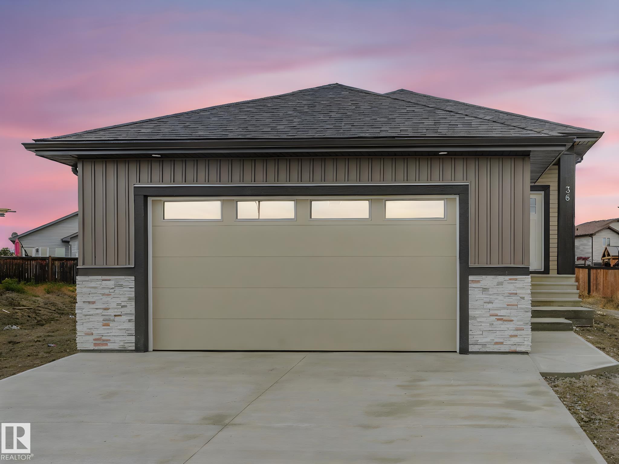 Second View of 36 Dalquist bay, Meadowview Park_LEDU, Leduc, Alberta, T9E 1N7