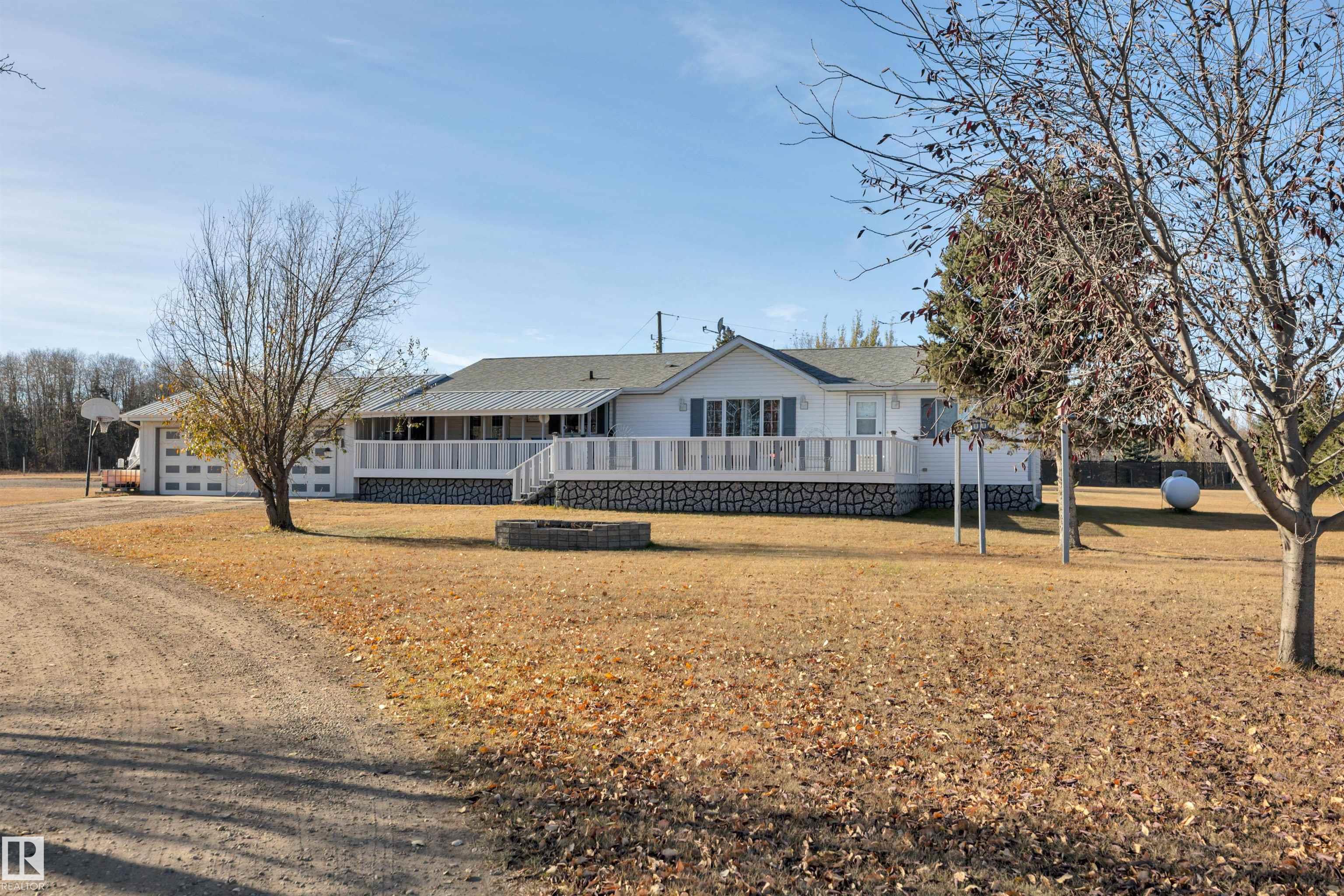 Second View of 471020 RGE ROAD 242, None, Rural Wetaskiwin County, Alberta, T9A 1X1