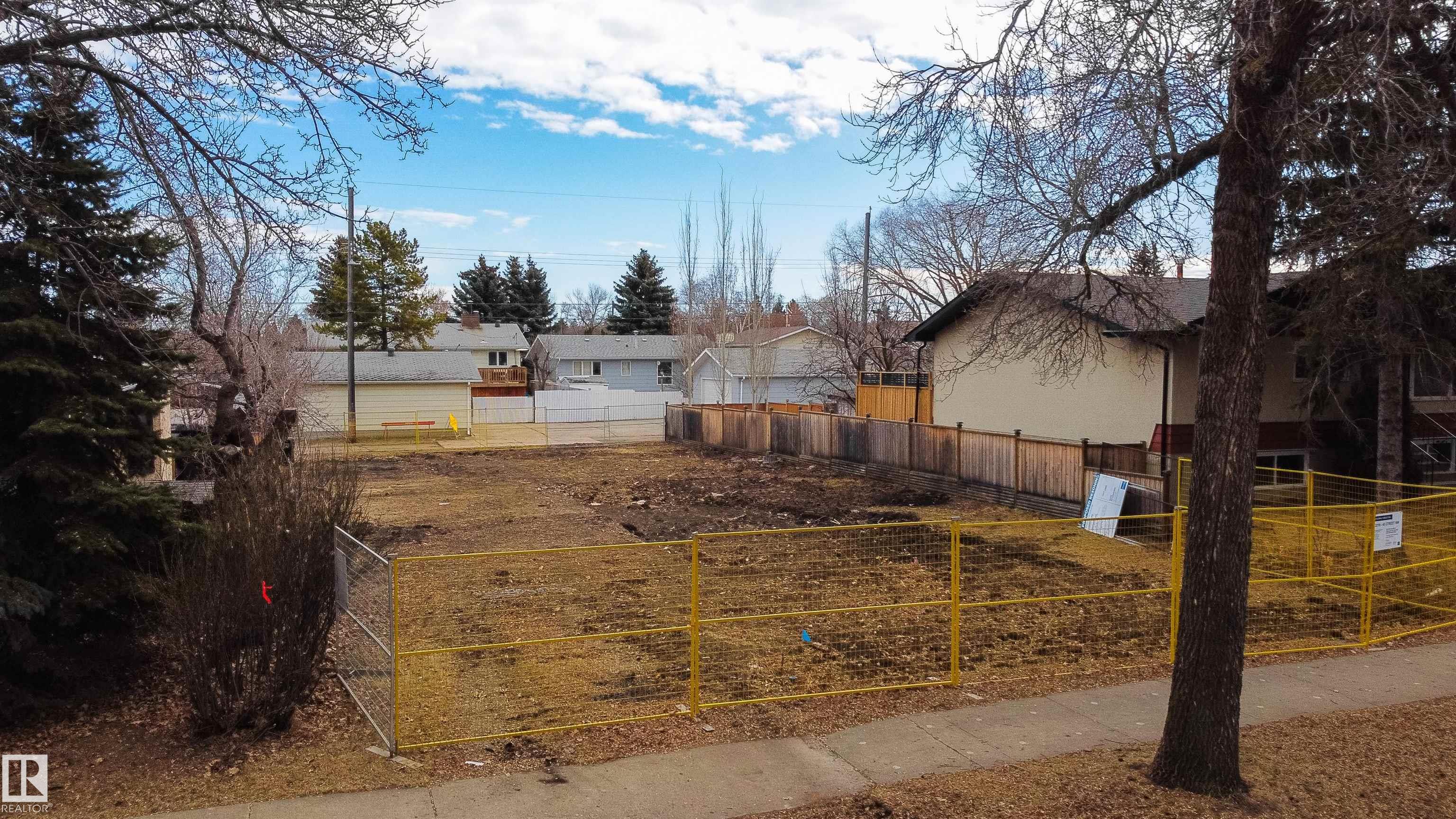 12219 45 Street, E4463423, Alberta,
