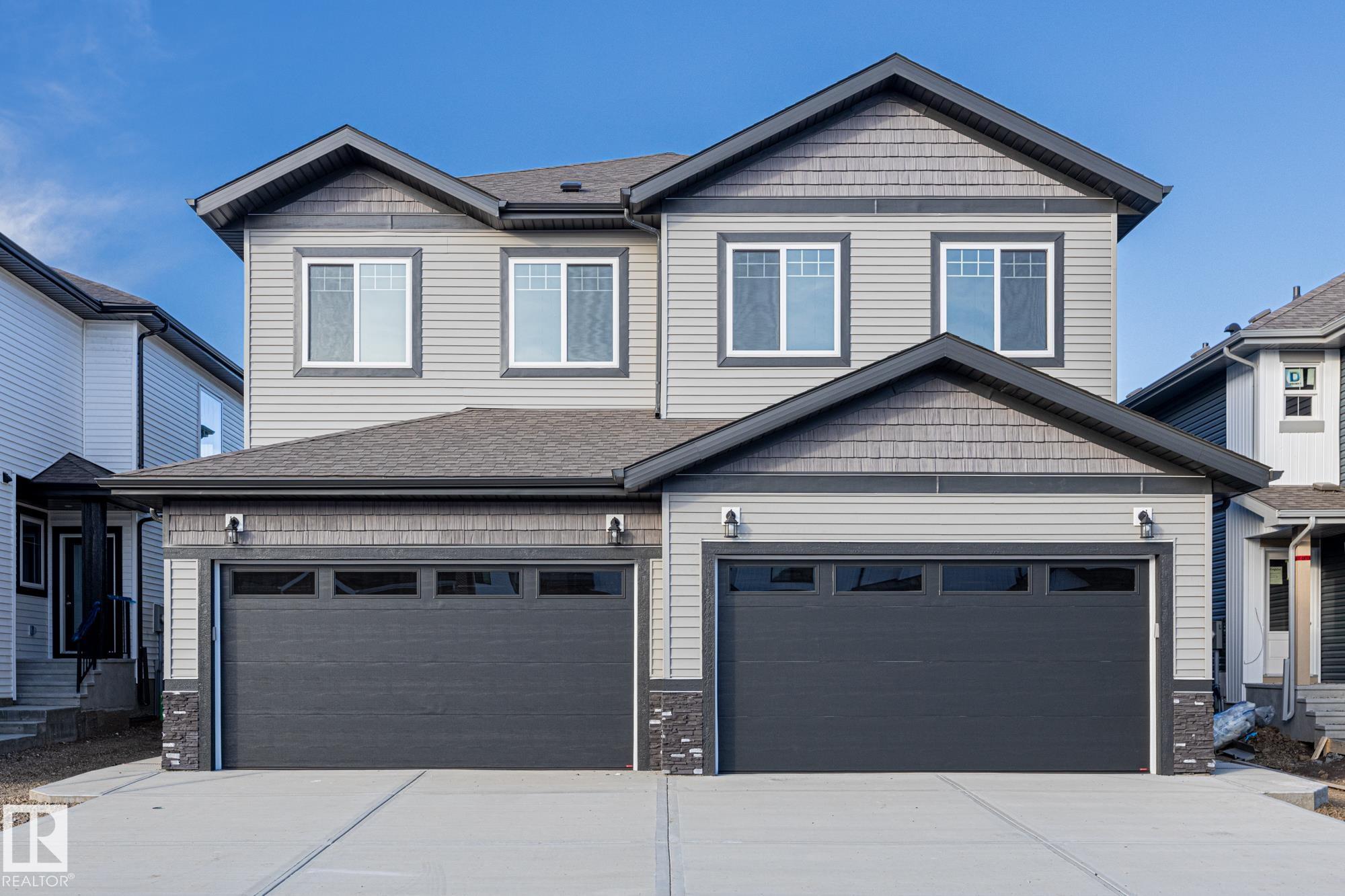 211 SAVOY Crescent, E4463427, Alberta,