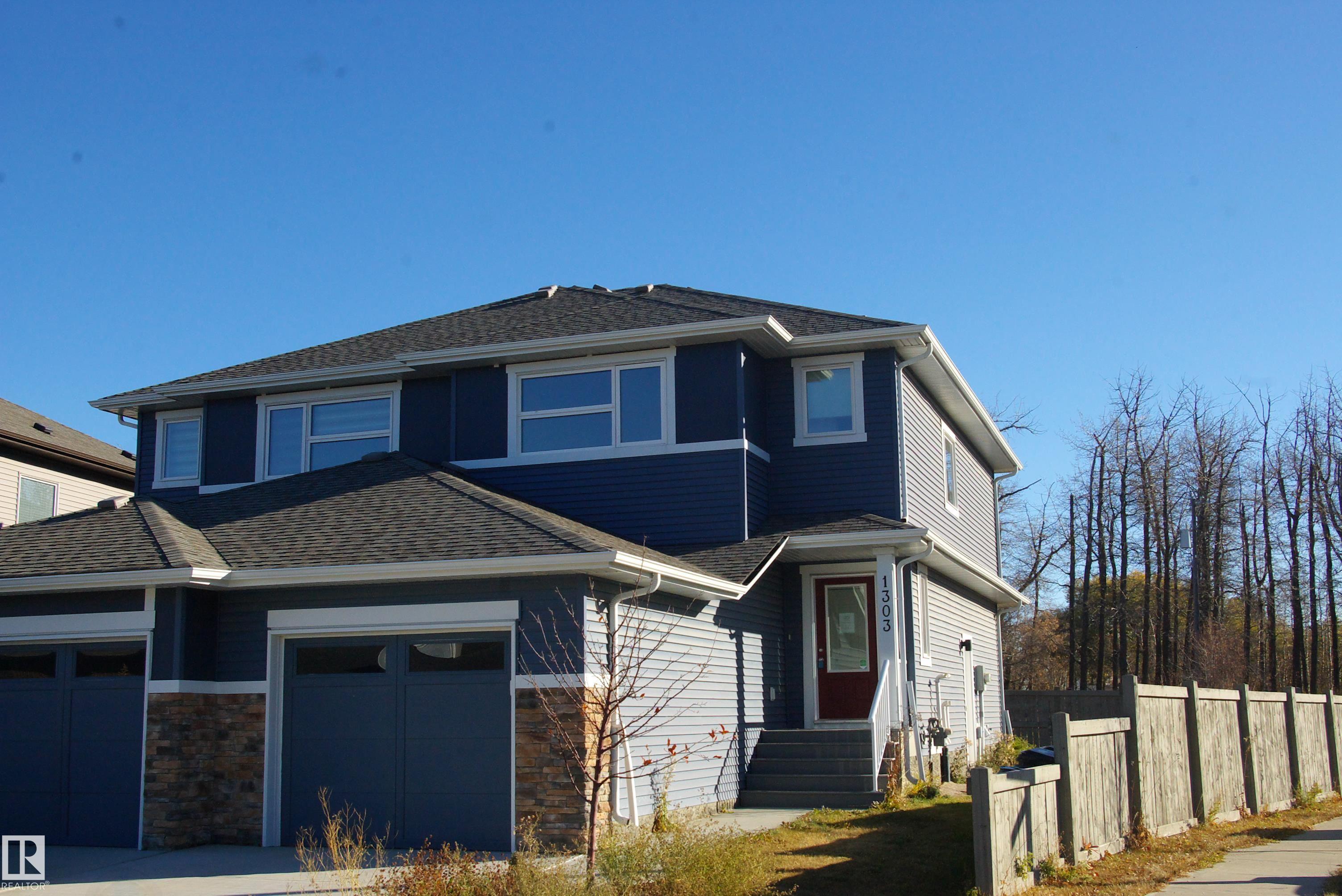1303 ERKER Crescent, E4463431, Alberta,