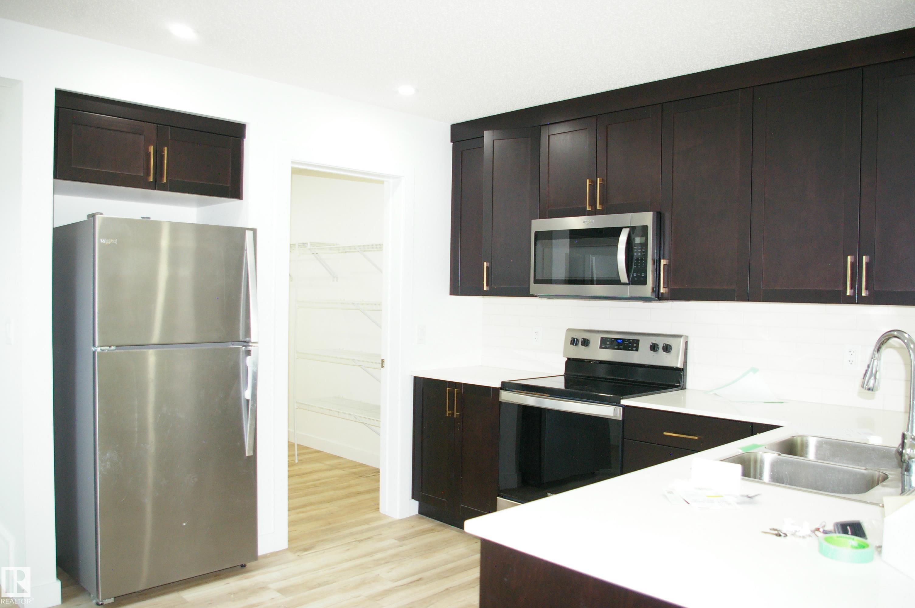 Fifth View of 1303 ERKER Crescent, Edgemont (Edmonton), Edmonton, Alberta, T6M 1N4