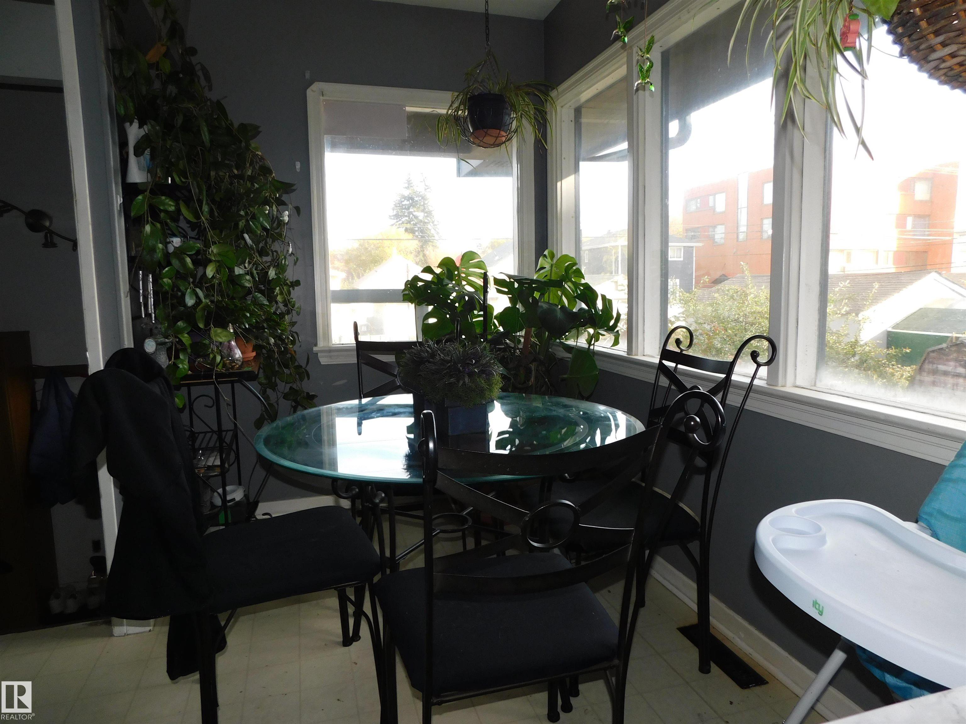 Fourth View of 11927 67 Street, Montrose (Edmonton), Edmonton, Alberta, T5B 1M2