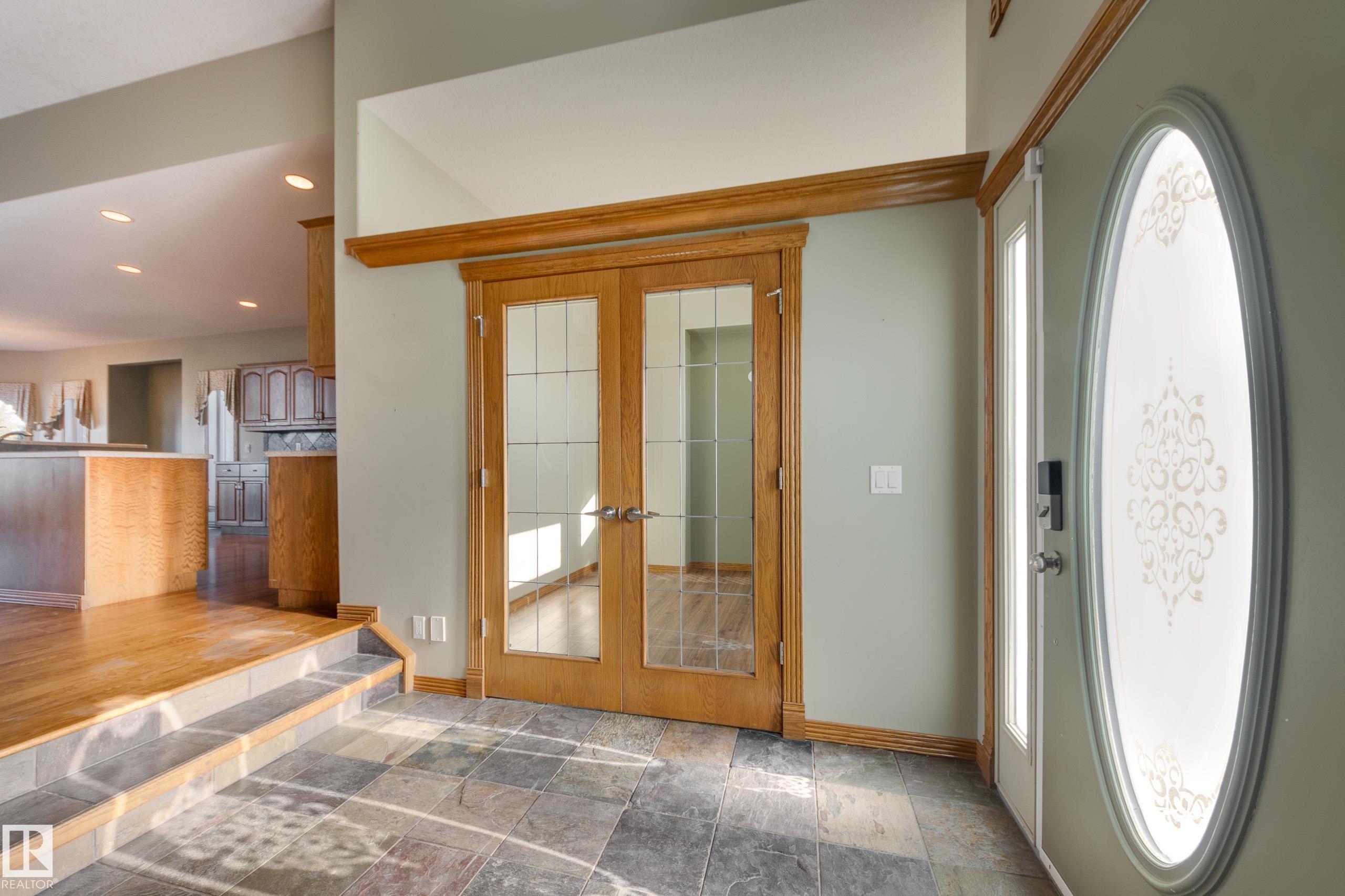 Third View of 96 LINKSVIEW, Linkside, Spruce Grove, Alberta, T7X 4L6
