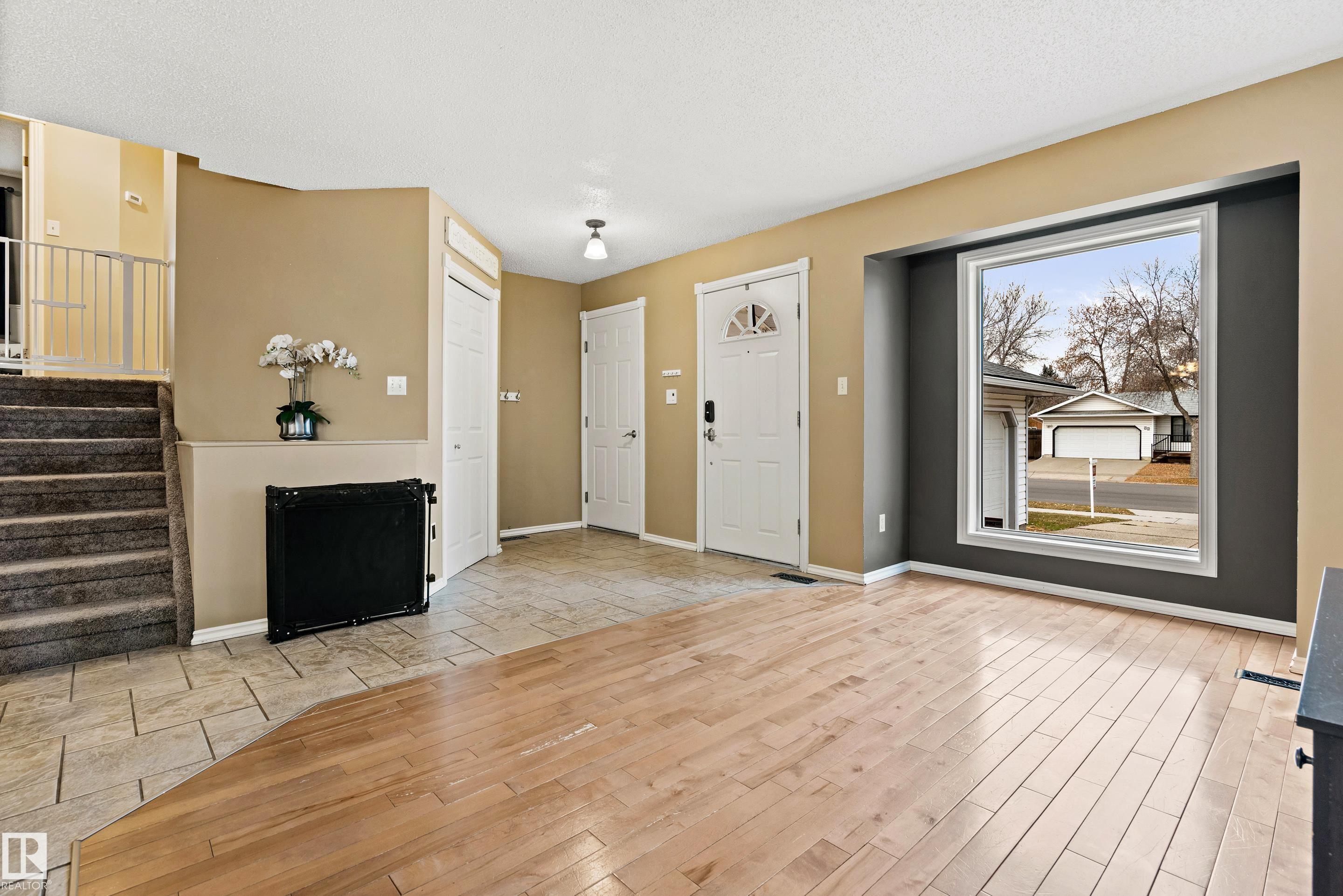 Fourth View of 99 ARLINGTON Drive, Akinsdale, St. Albert, Alberta, T8N 5P4