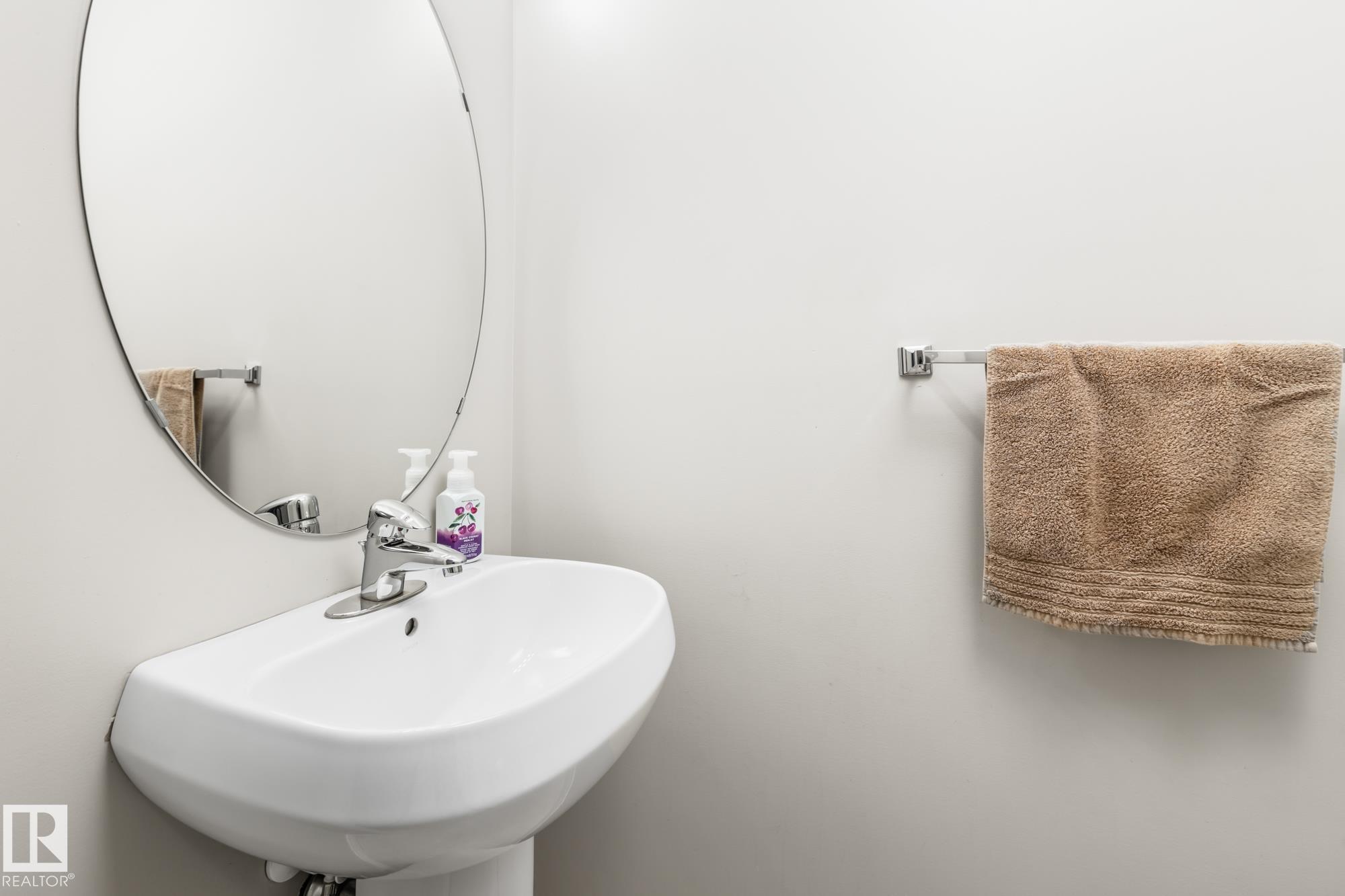 Fourth View of 41 11 CLOVER BAR Lane, Summerwood, Sherwood Park, Alberta, T8H 0C4