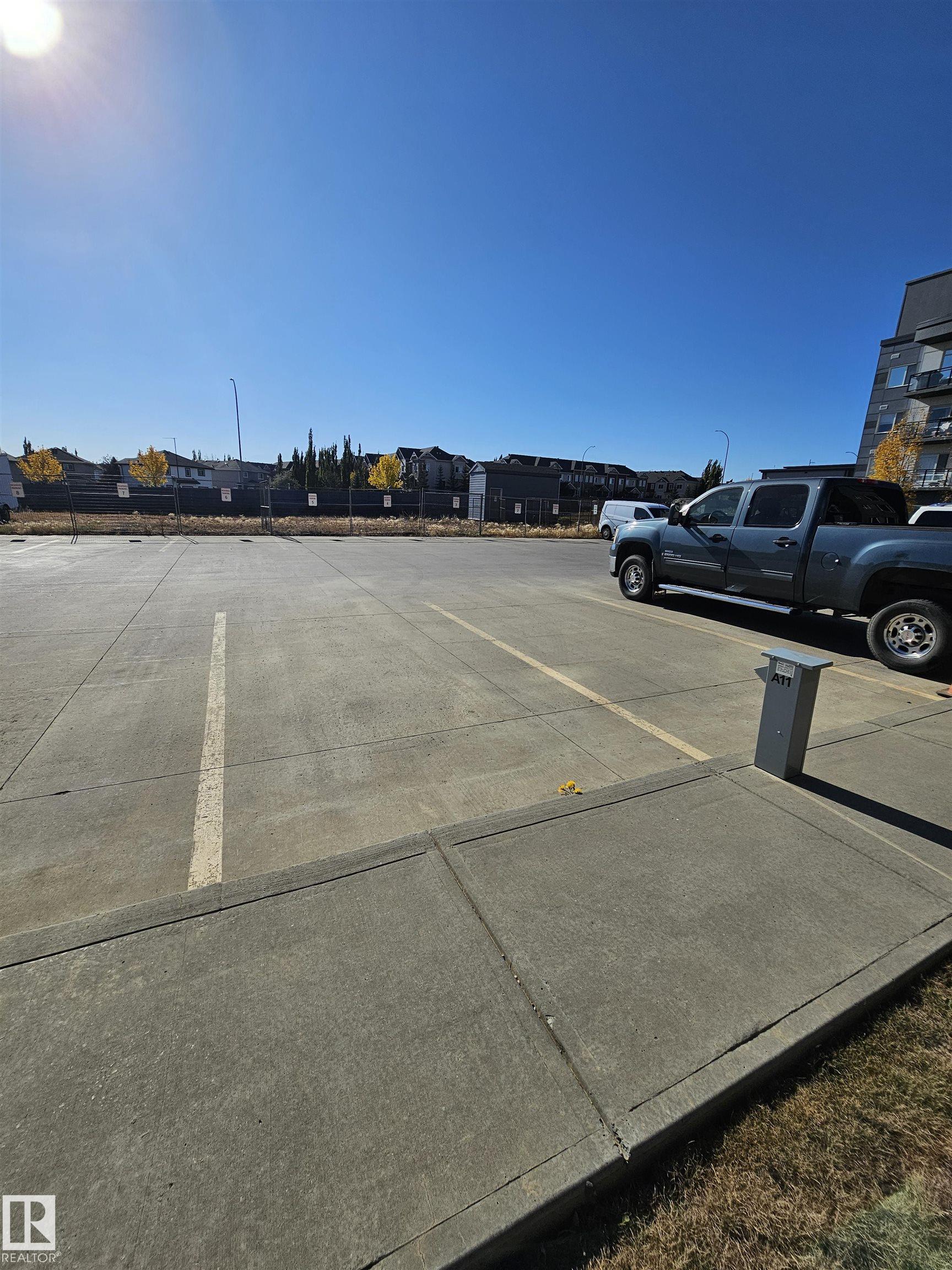 Third View of 7508 Getty Green Gate, Granville (Edmonton), Edmonton, Alberta, T5T 7E6