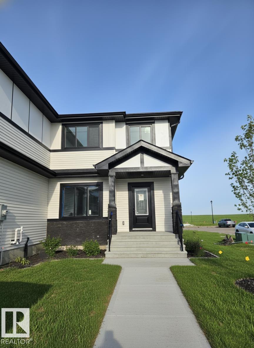 9802 107 Morinville Avenue, E4463471, Alberta,