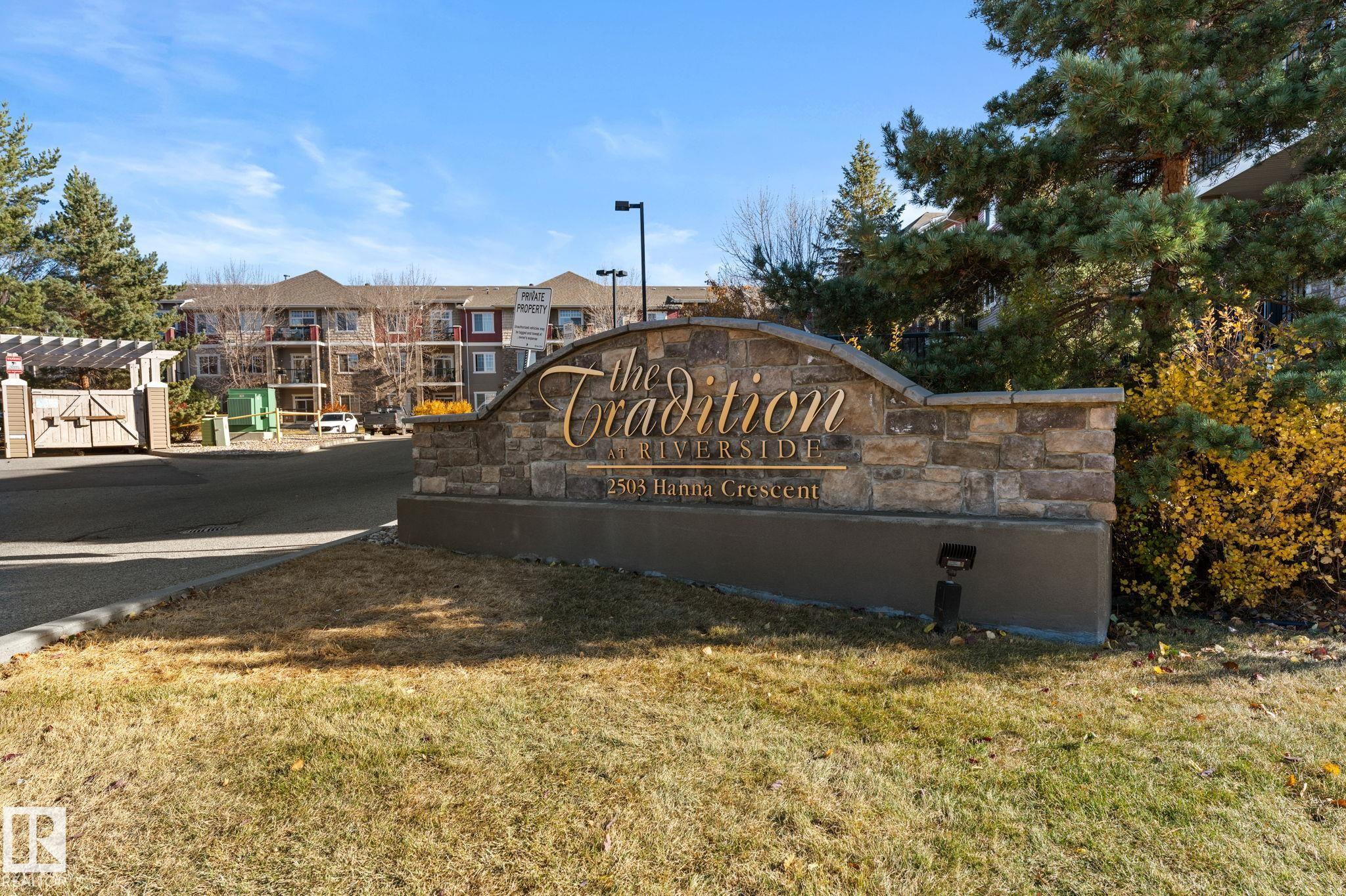 Second View of 302 2503 Hanna Crescent, Haddow, Edmonton, Alberta, T6R 0H1