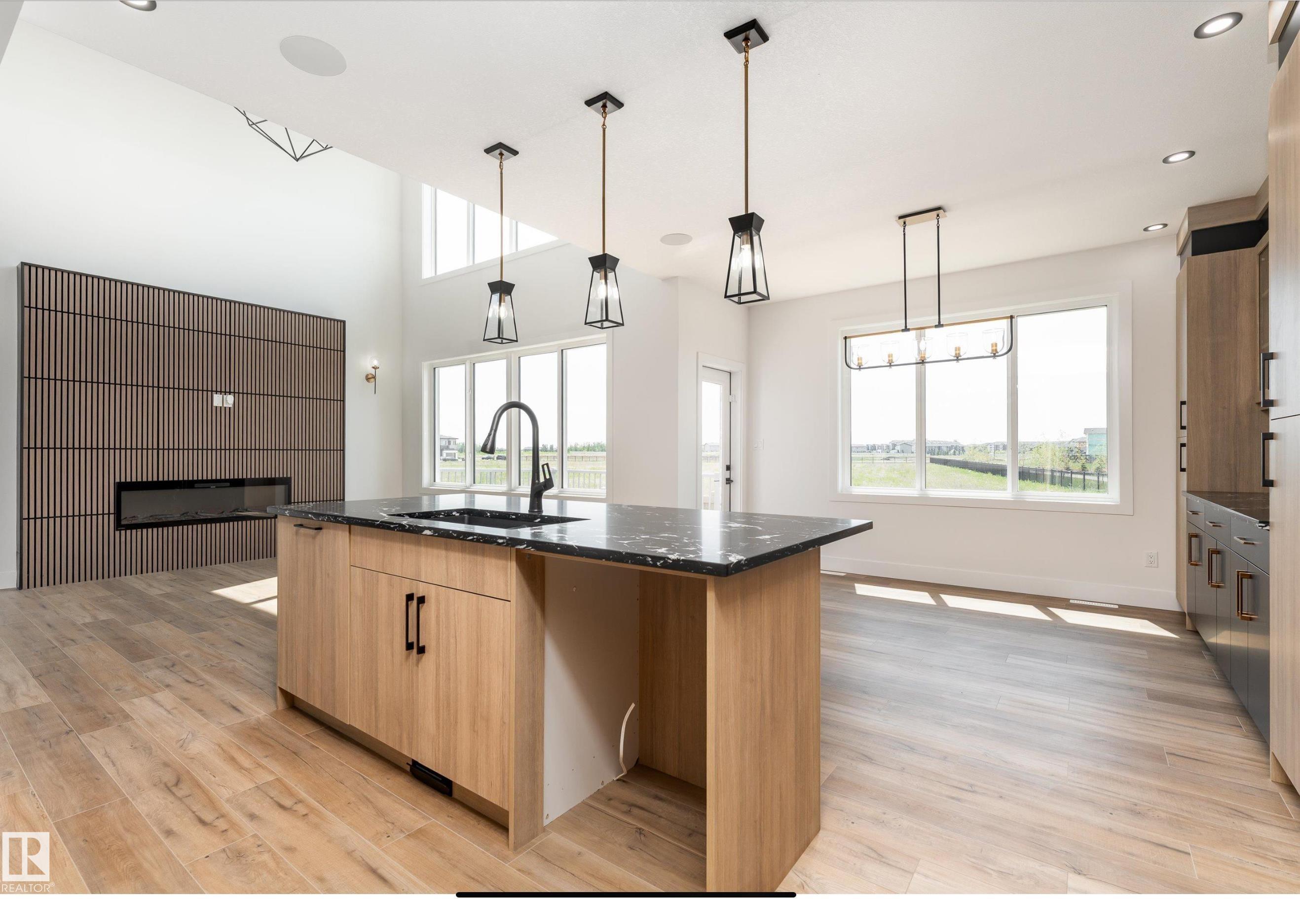 95 EDGEFIELD Way, E4463491, Alberta,