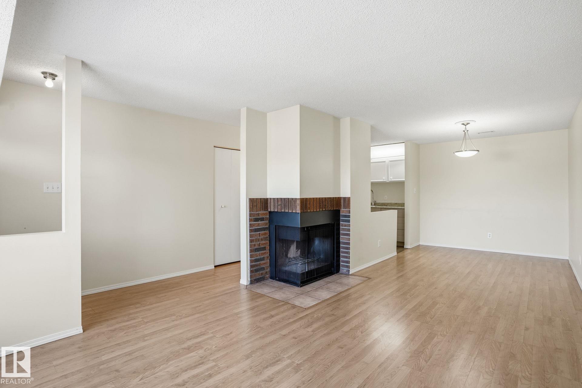 Fifth View of 66 2204 118 Street, Skyrattler, Edmonton, Alberta, T6J 5K2